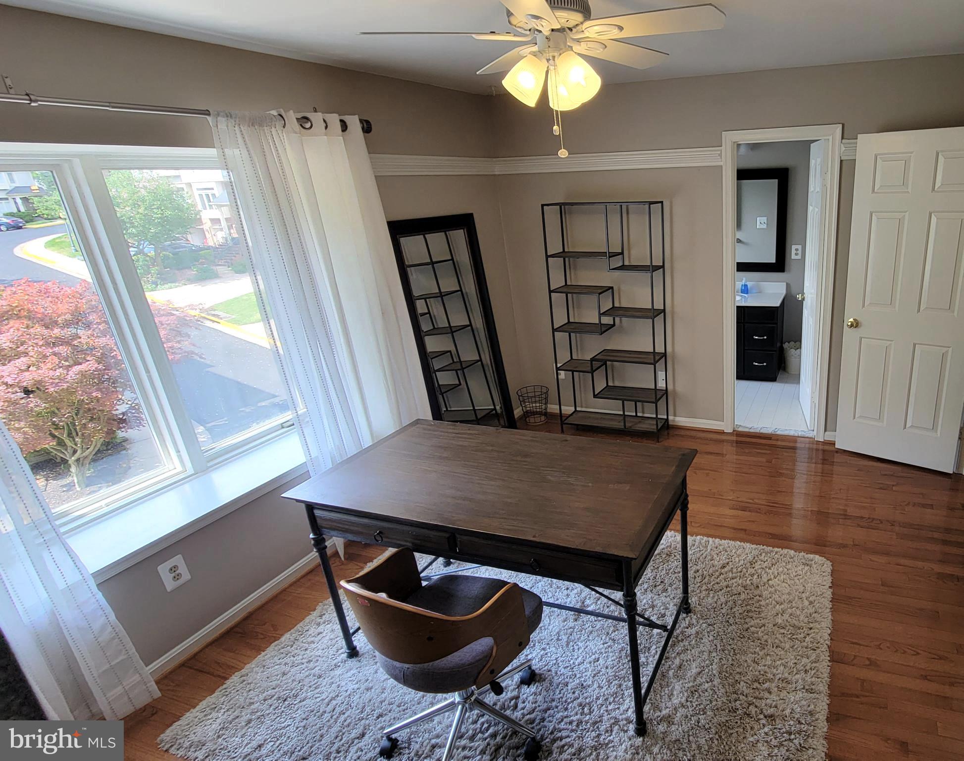 THE TOWNS OF OCCOQUAN MI - Residential Lease