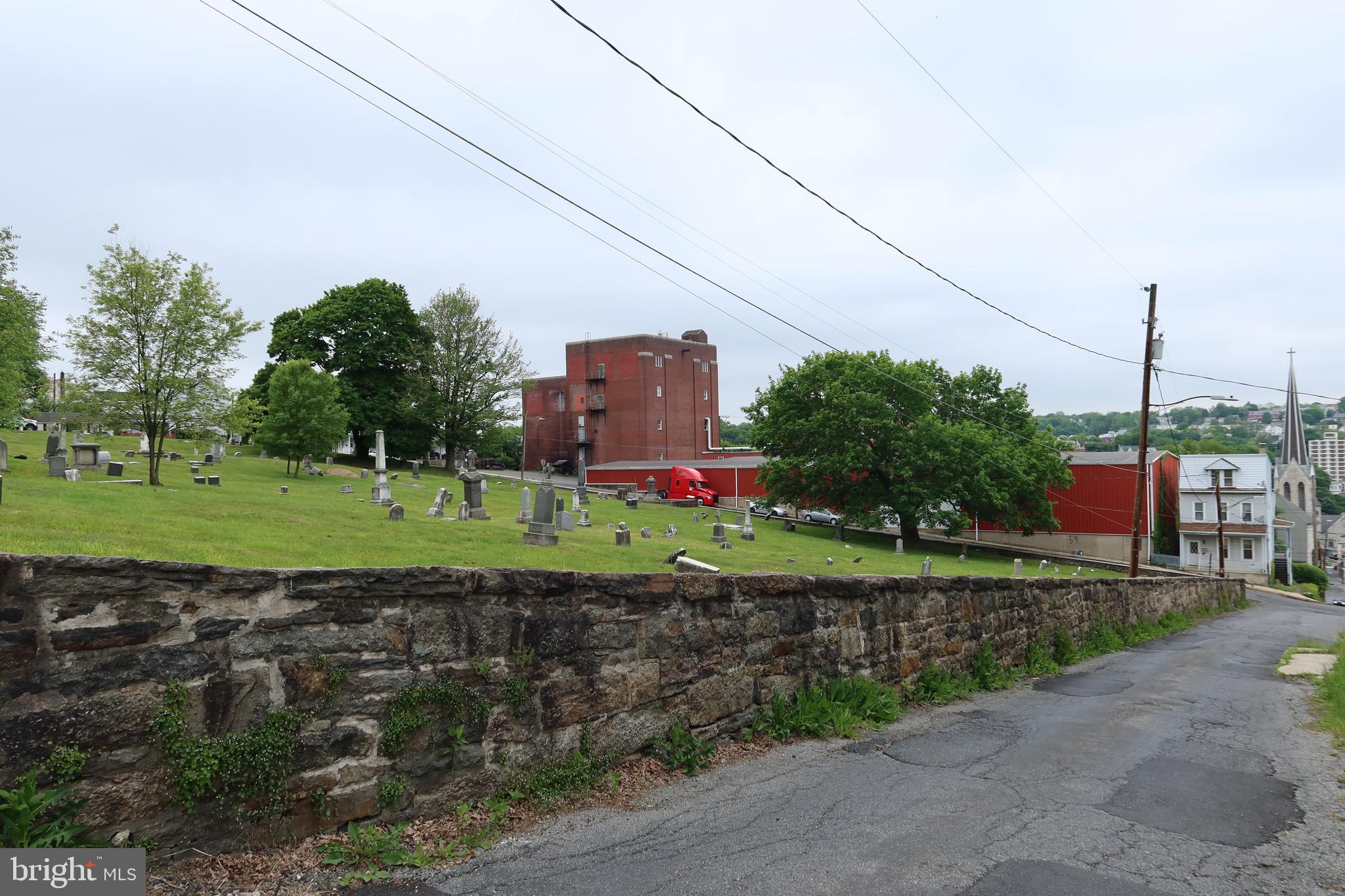 BUNKER HILL - Residential