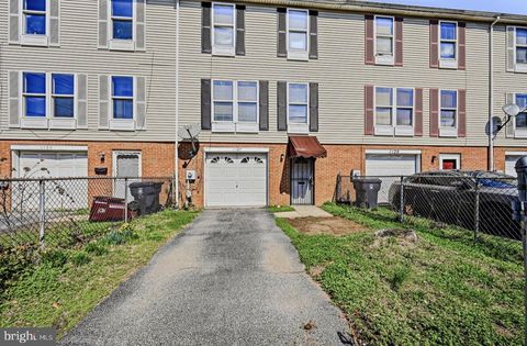 Townhouse For Sale - 1127 E 14th Street<br/> WILMINGTON, DE 19802