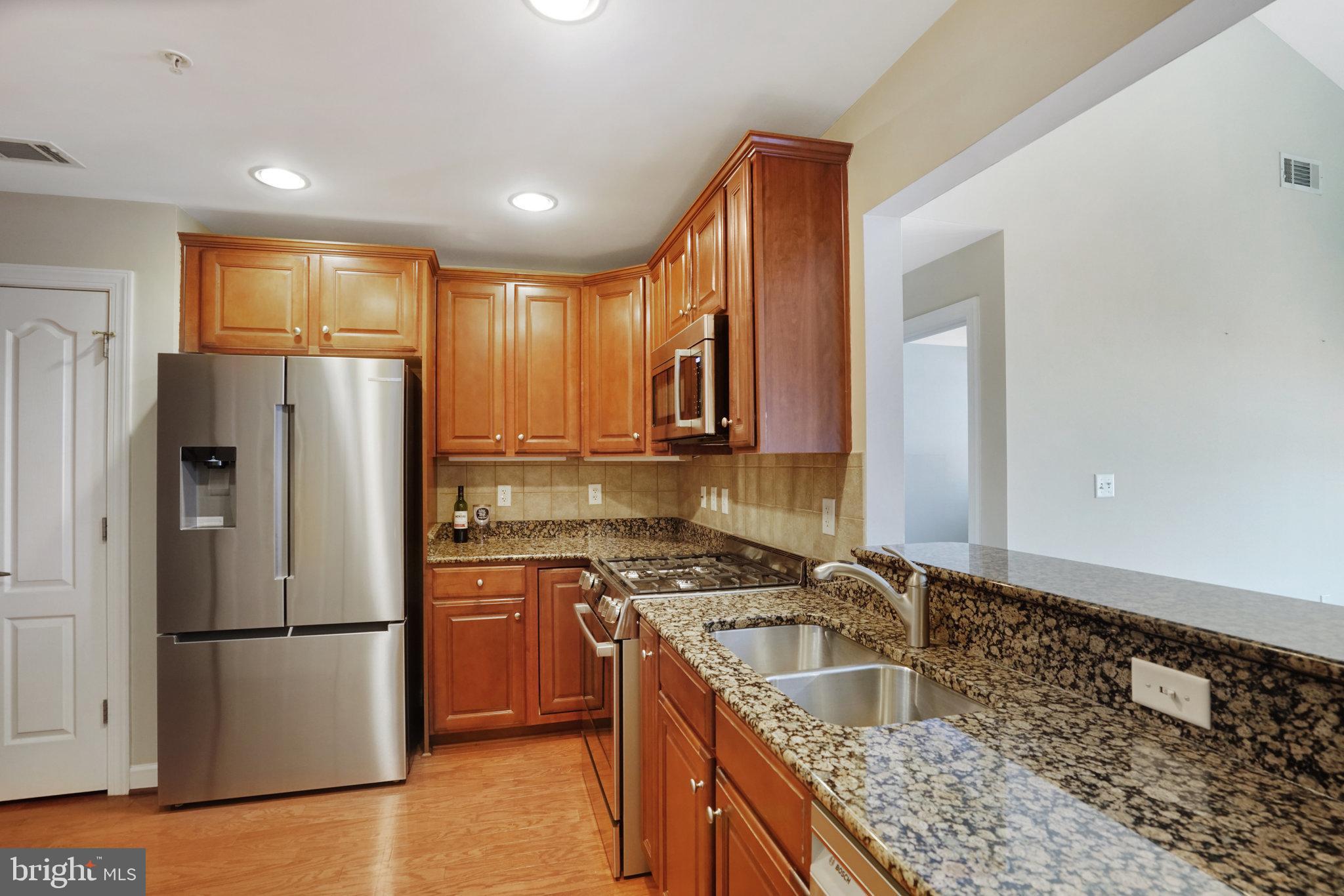 400 CAMERON STATION BOULEVARD 438