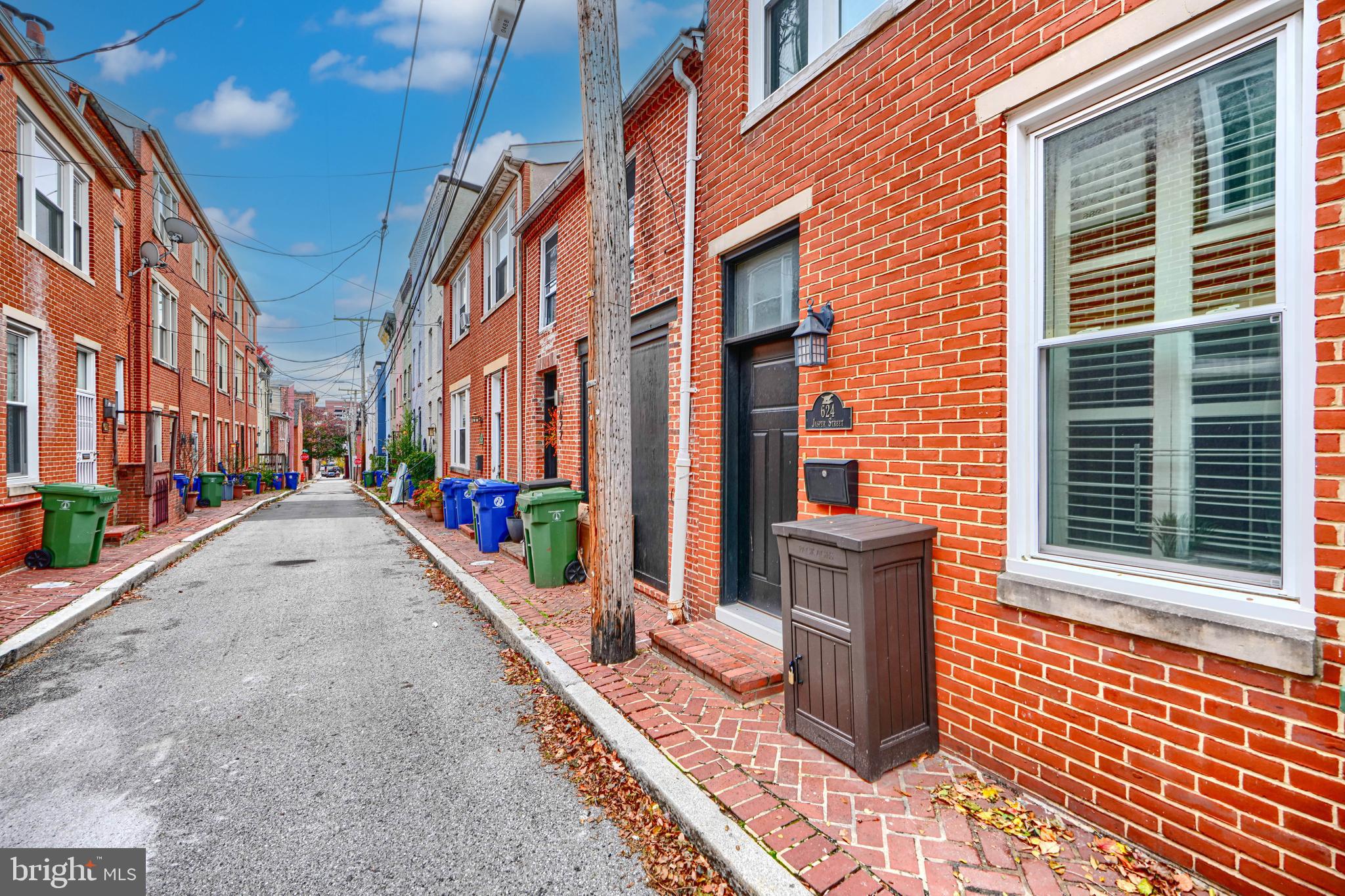 SETON HILL - Residential