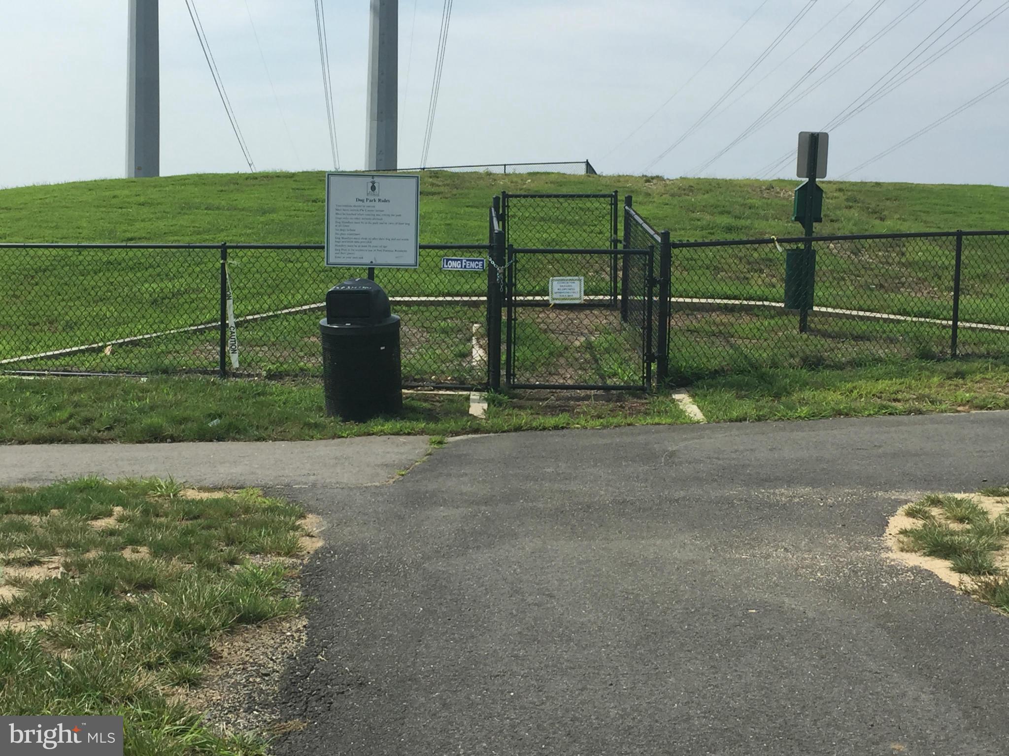 PORT POTOMAC - Residential