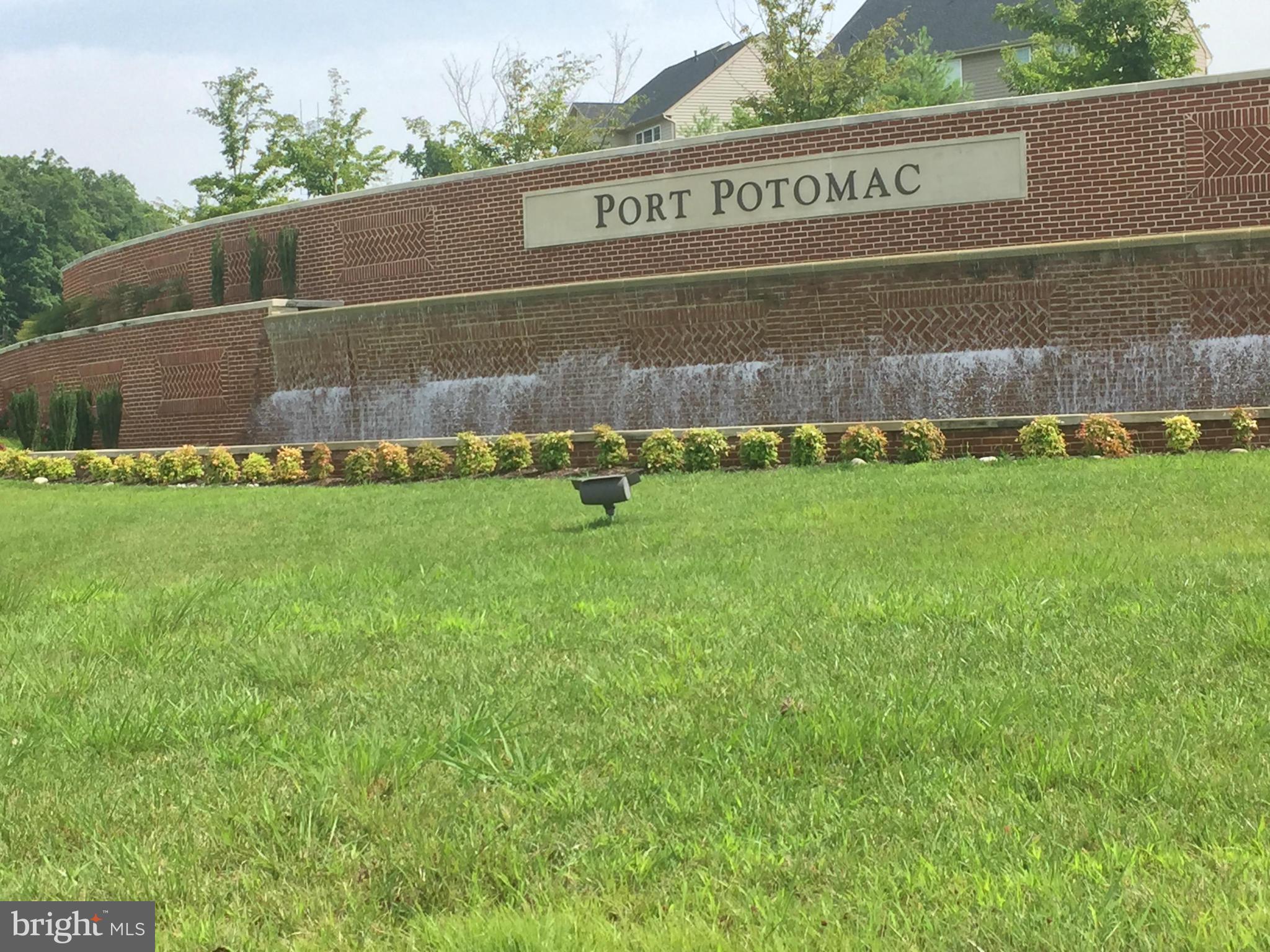 PORT POTOMAC - Residential