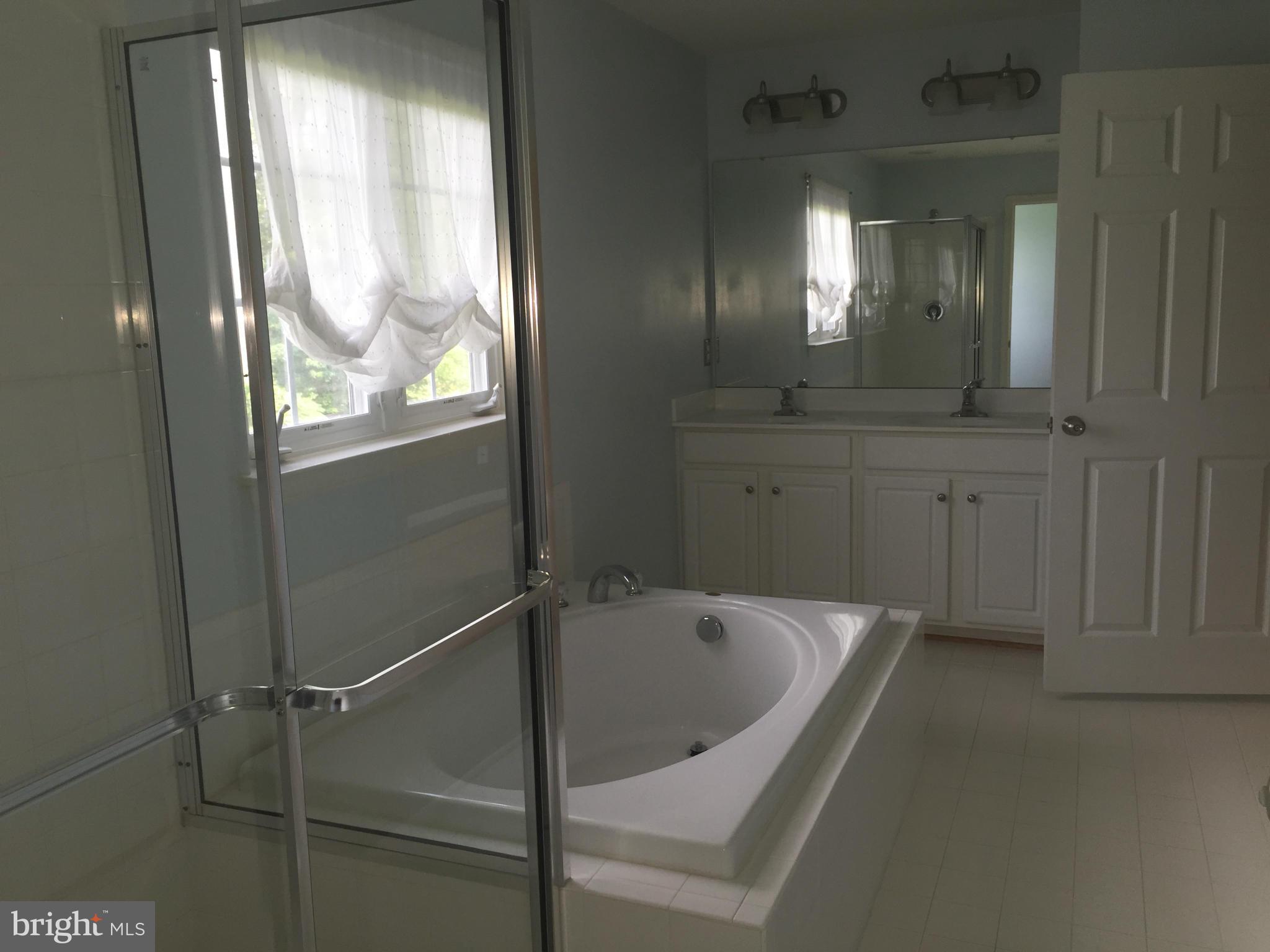 PORT POTOMAC - Residential