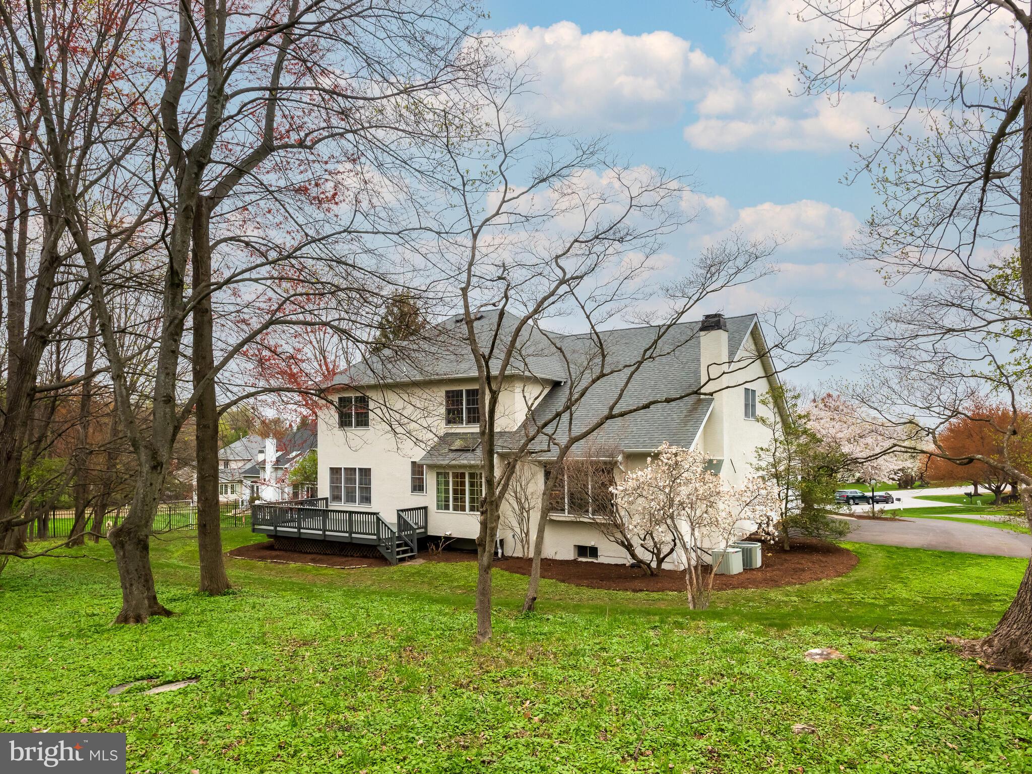 VALLEY FORGE WOODS - Residential