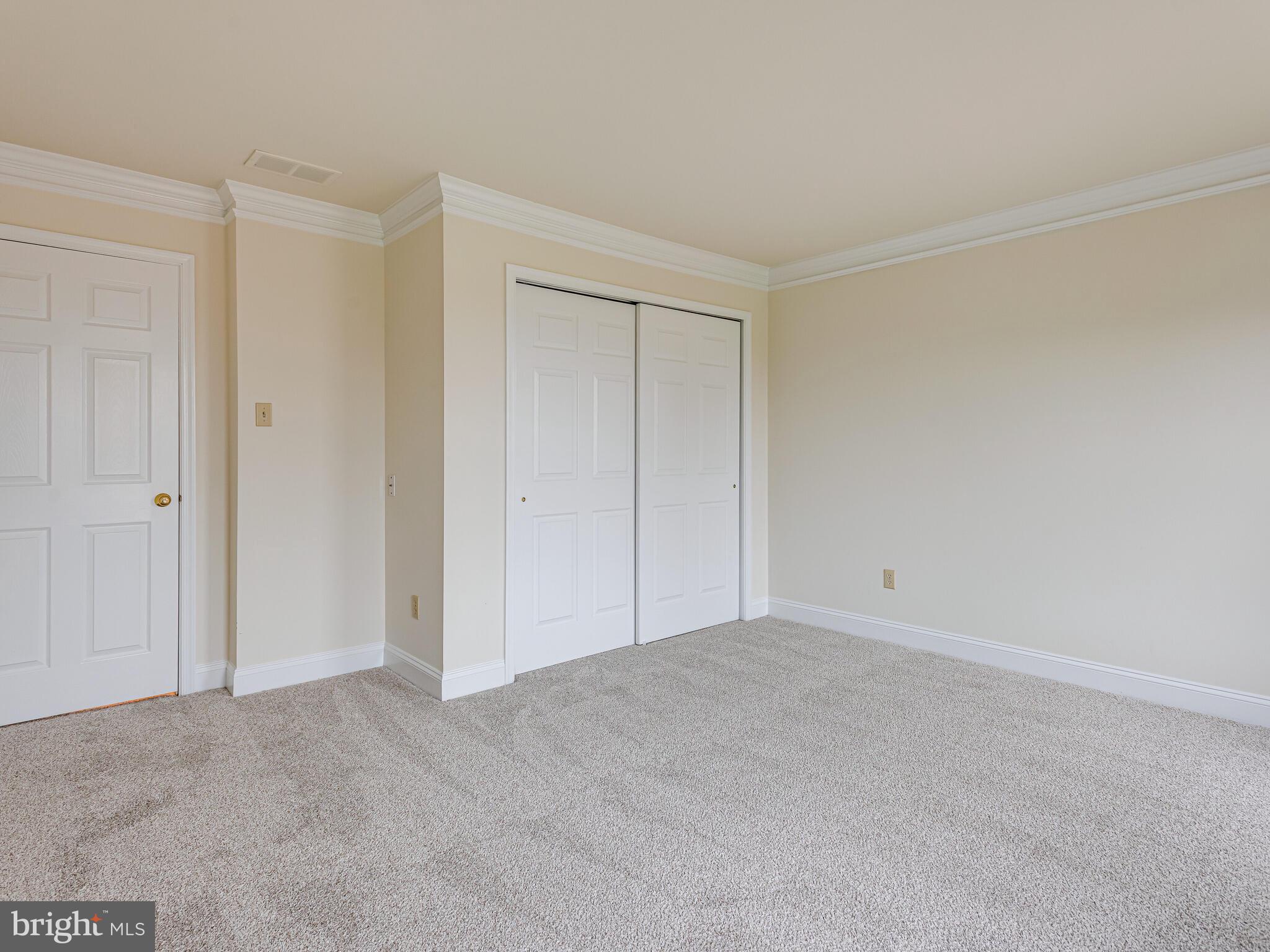 VALLEY FORGE WOODS - Residential