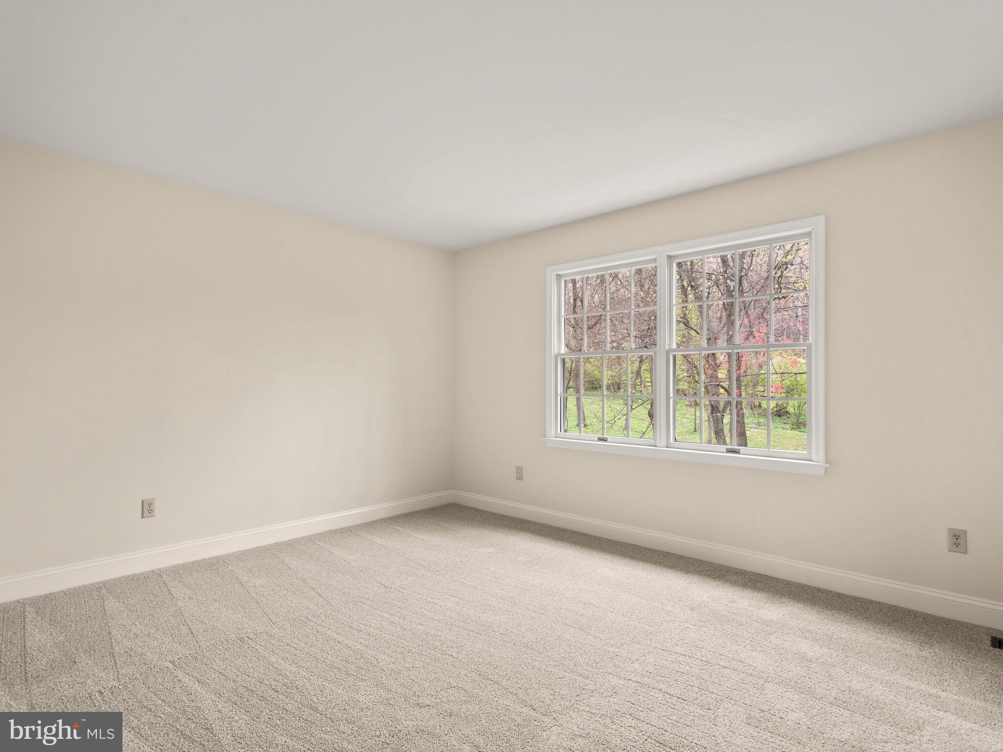 VALLEY FORGE WOODS - Residential