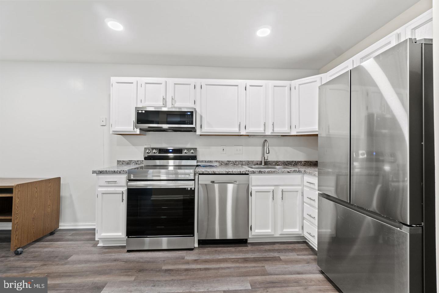 TUCKERMAN STATION CODM - Residential Lease