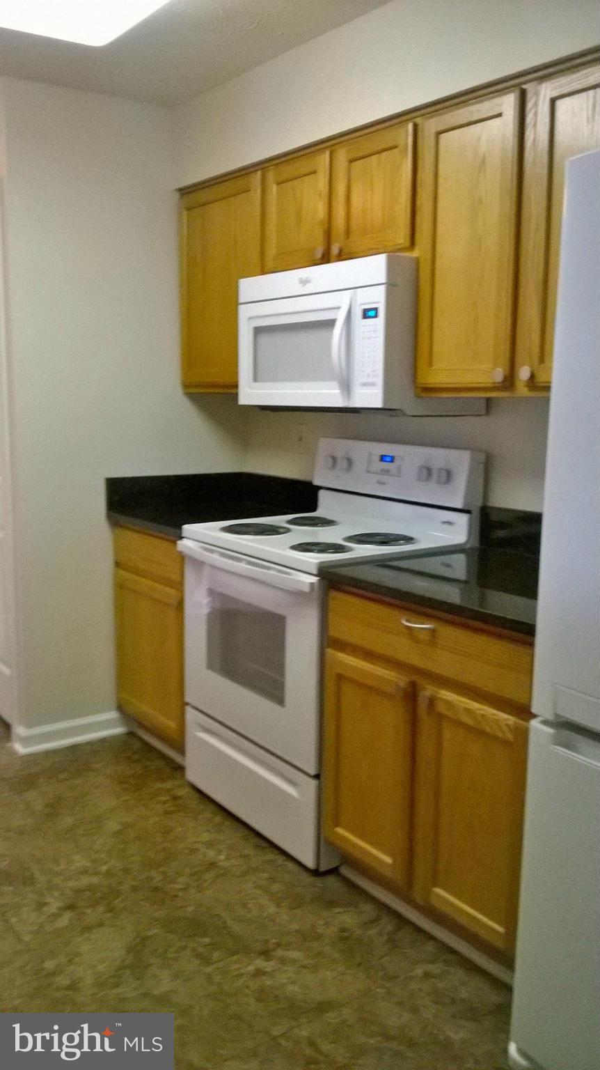 GARDEN OWINGS MILLS - Residential Lease