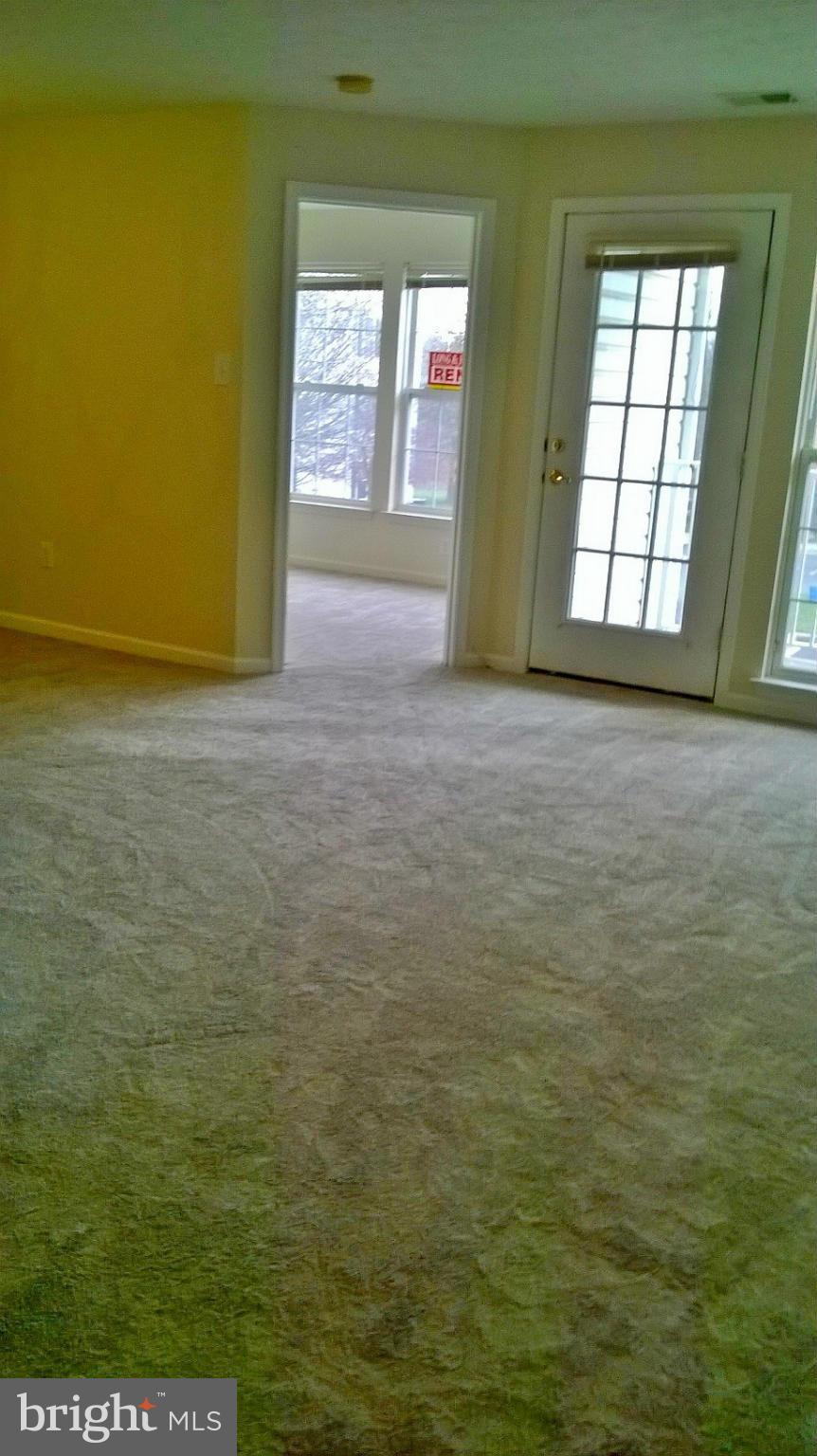 GARDEN OWINGS MILLS - Residential Lease