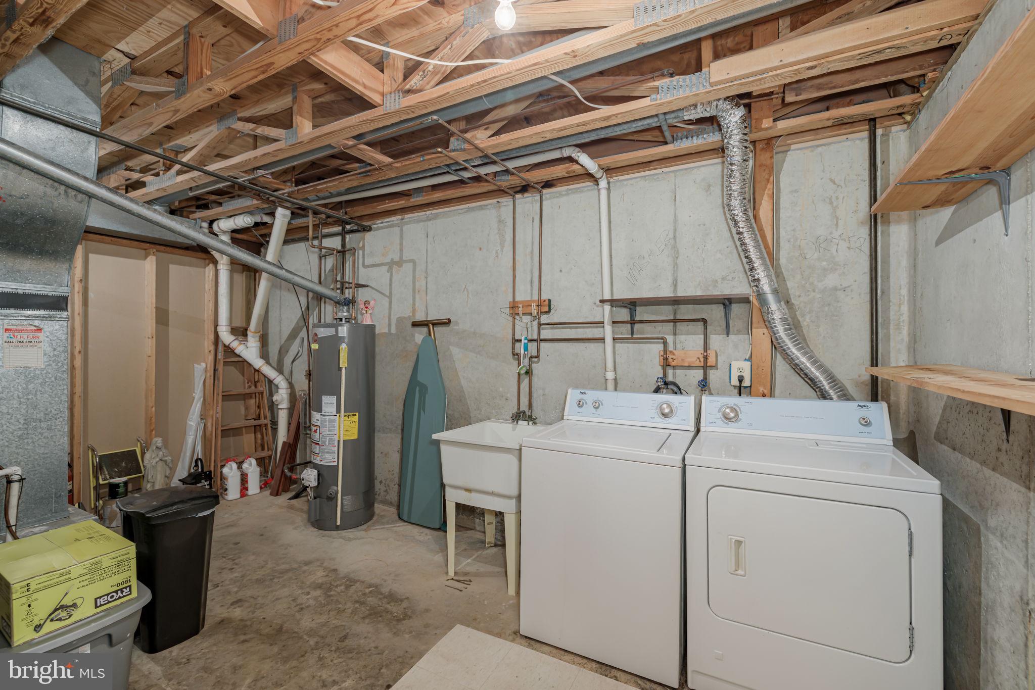 WASHINGTON SQUARE - Residential