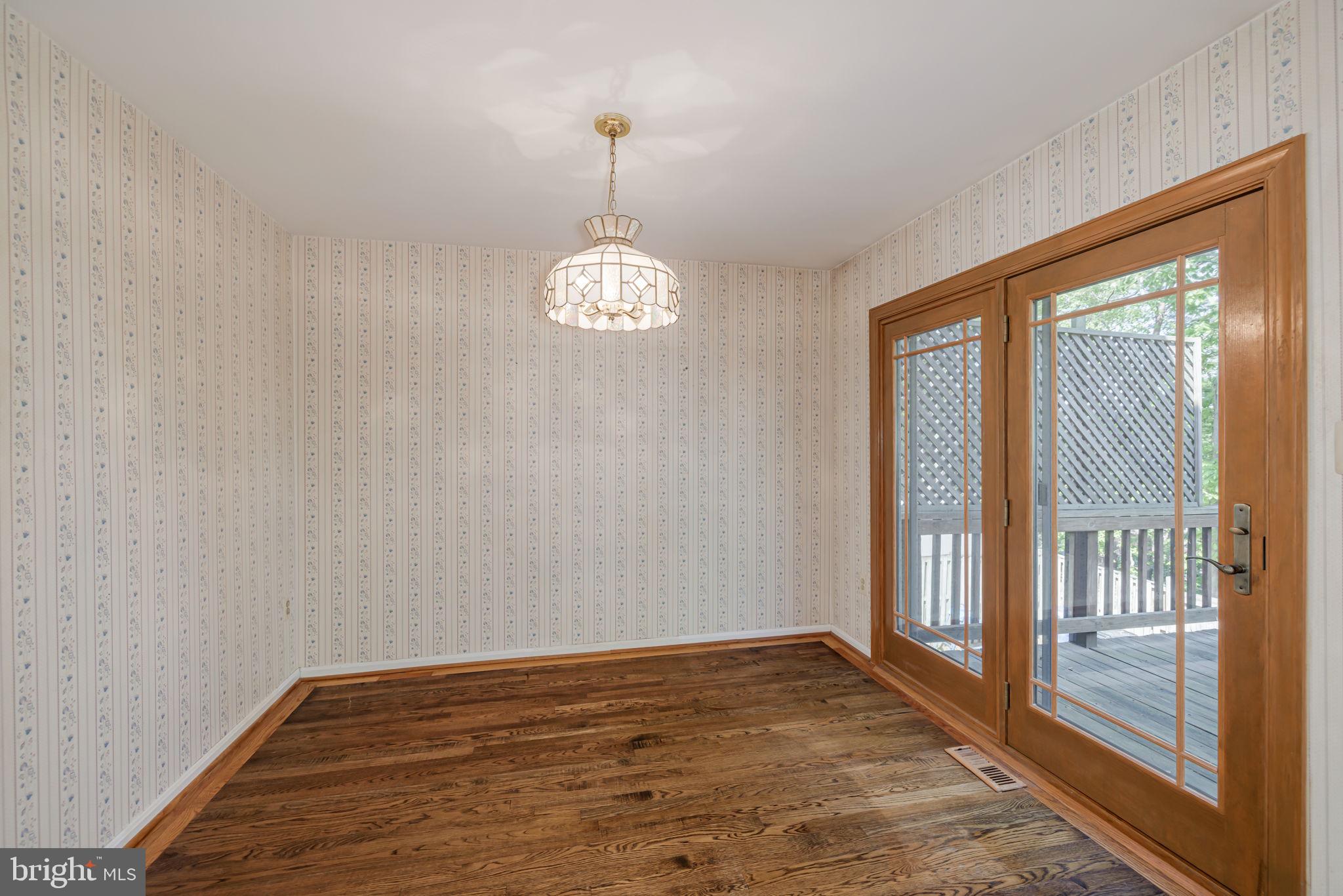 WASHINGTON SQUARE - Residential