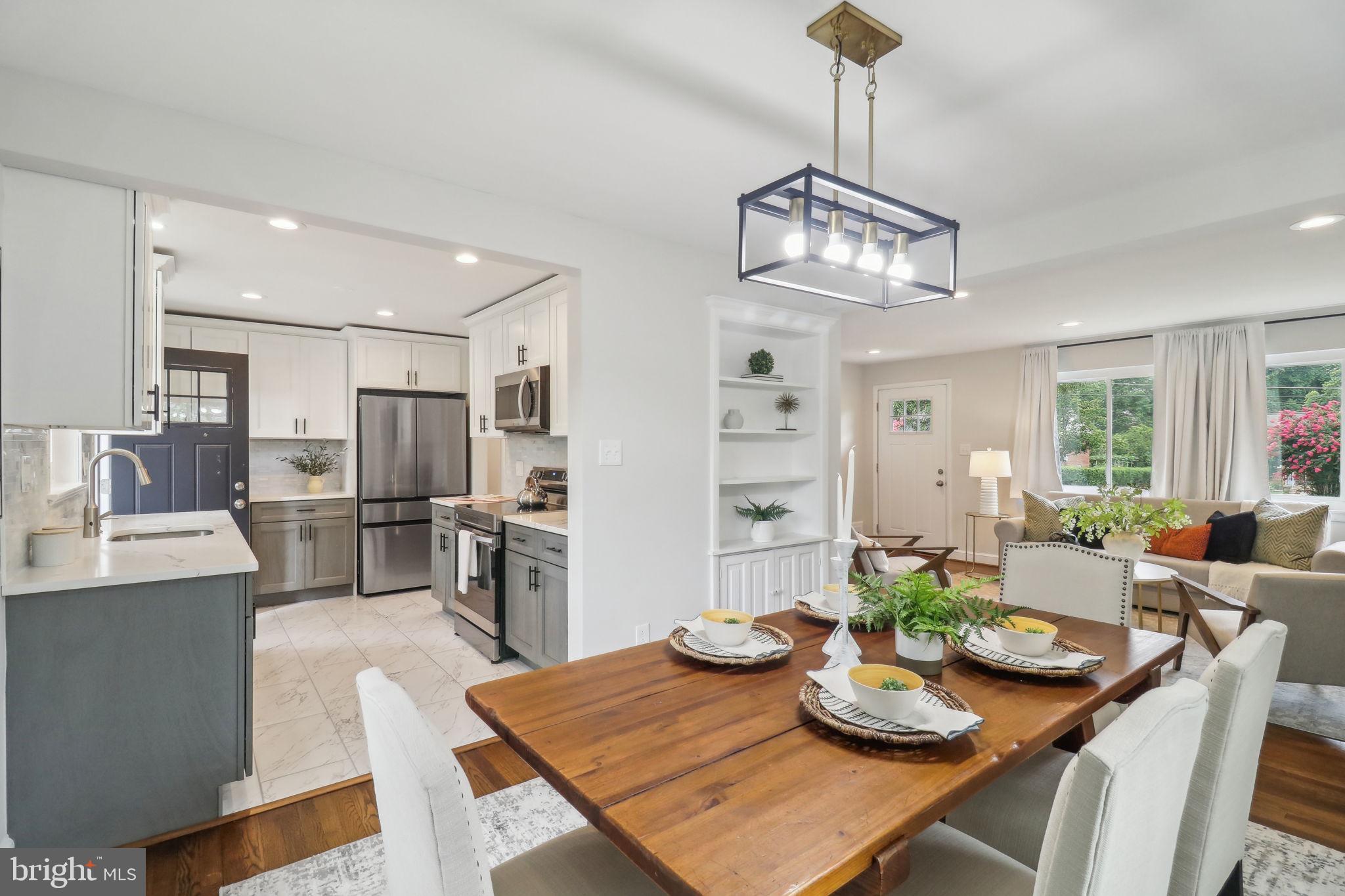 BROYHILL PARK - Residential