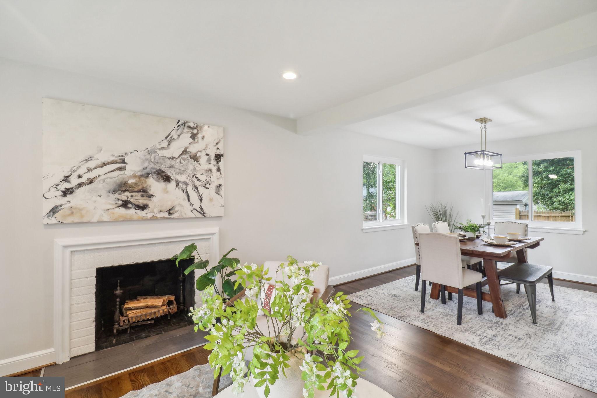 BROYHILL PARK - Residential