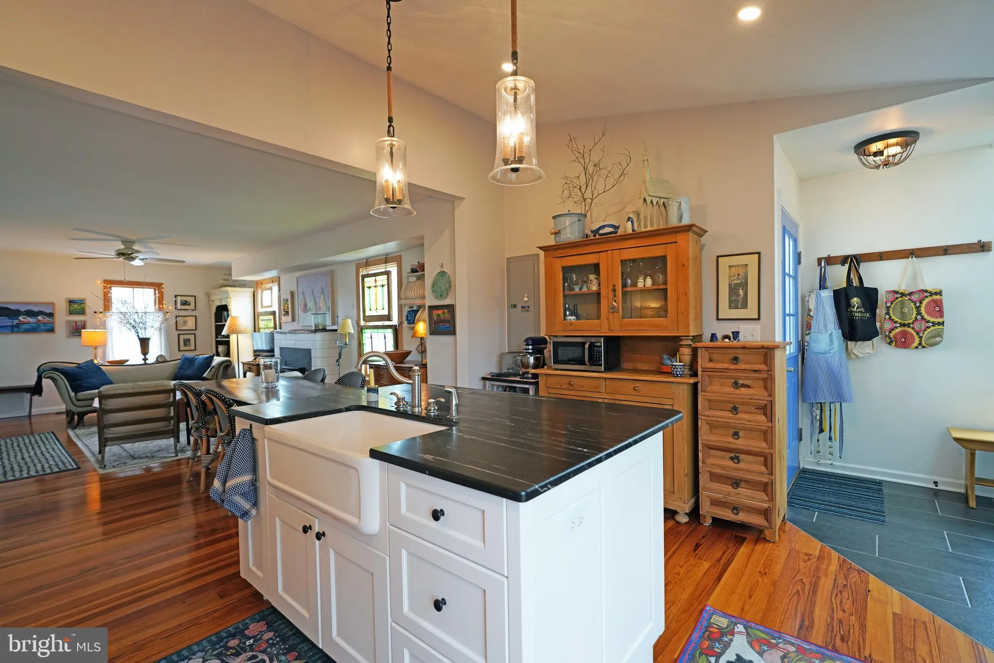 Lewes, Delaware 19958, United States, 4 Bedrooms Bedrooms, ,3 BathroomsBathrooms,Residential,Contingent,81994