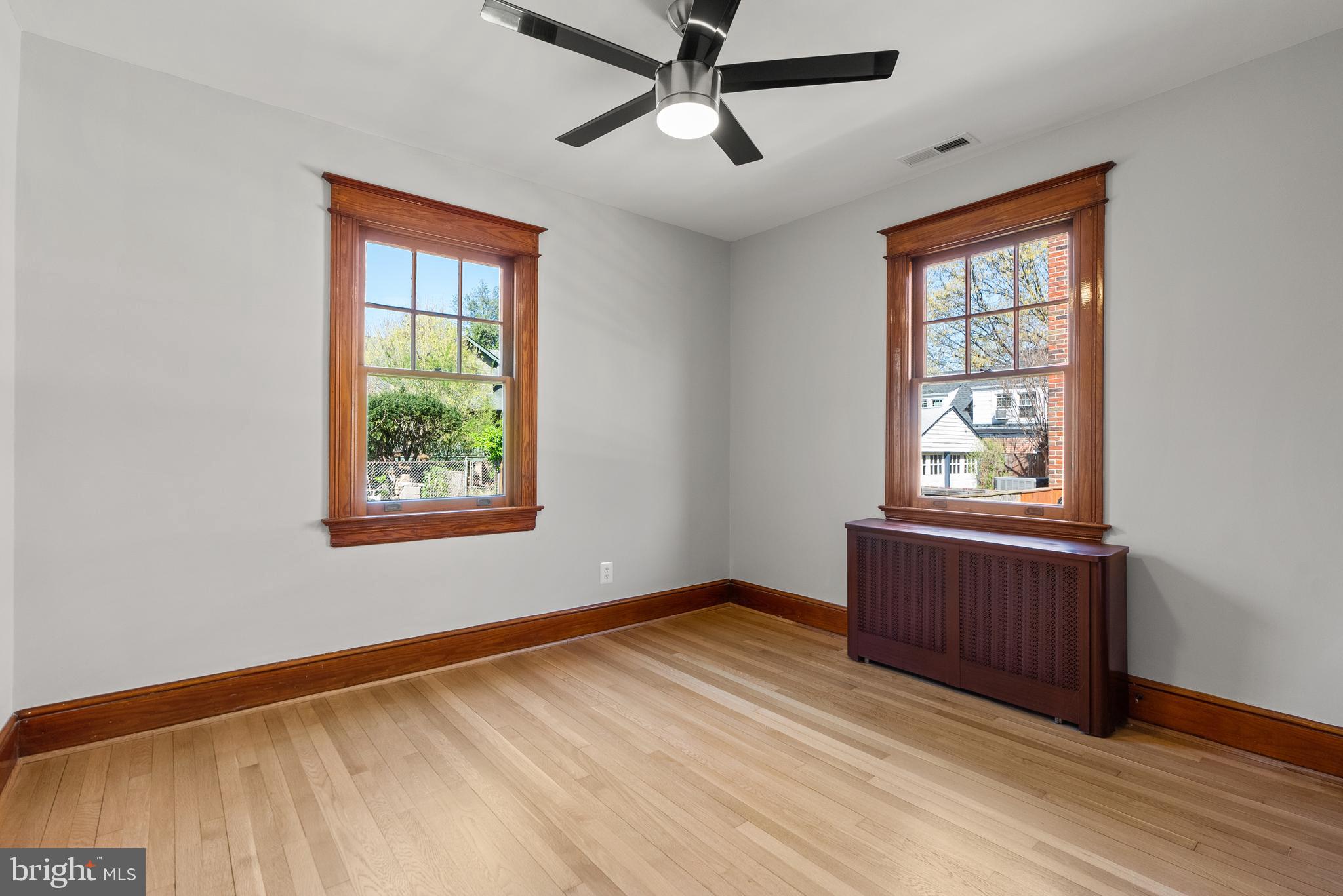 TAKOMA PARK - Residential