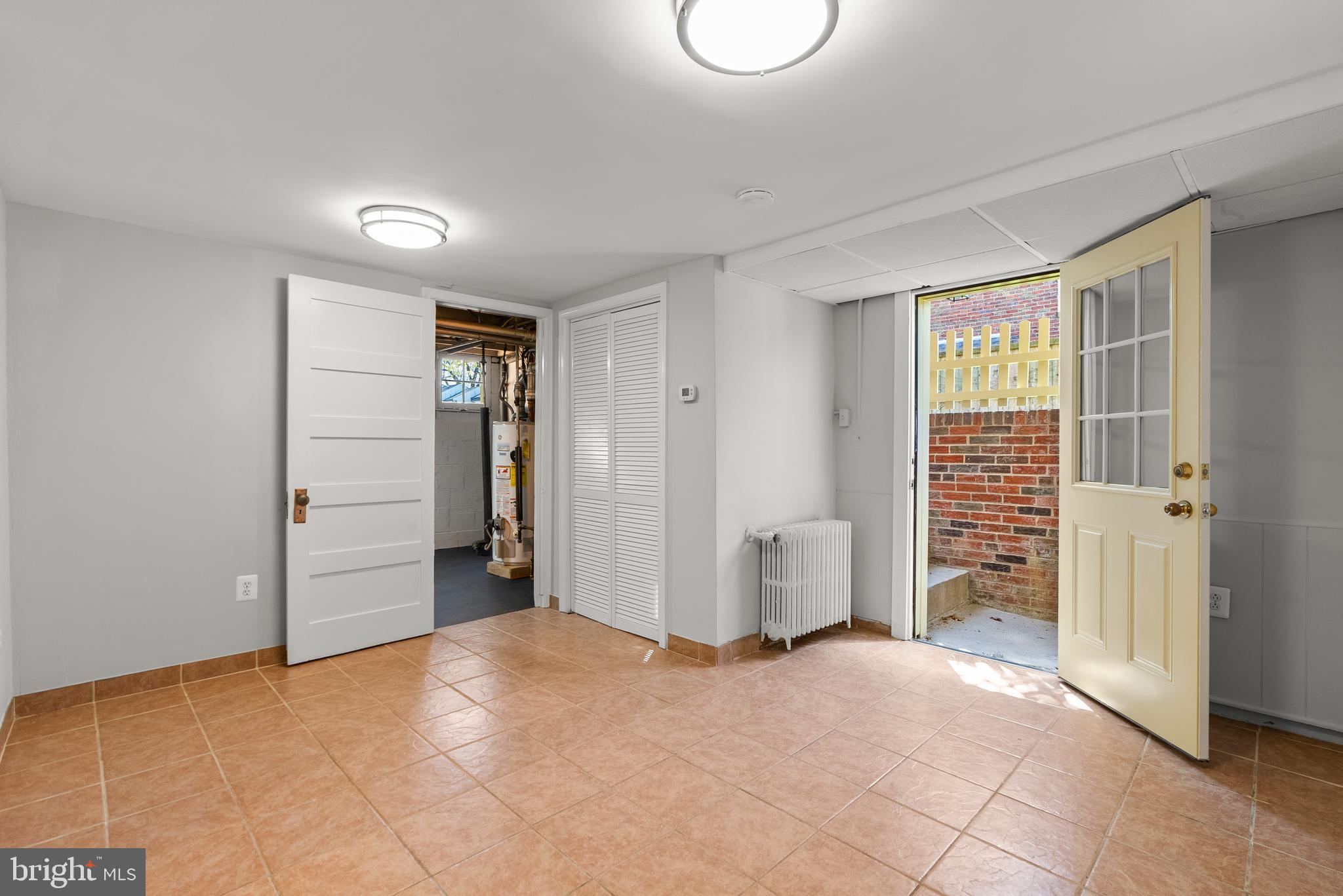 TAKOMA PARK - Residential