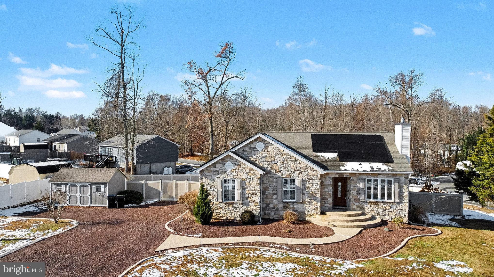 HARBOUR NORTH - Residential