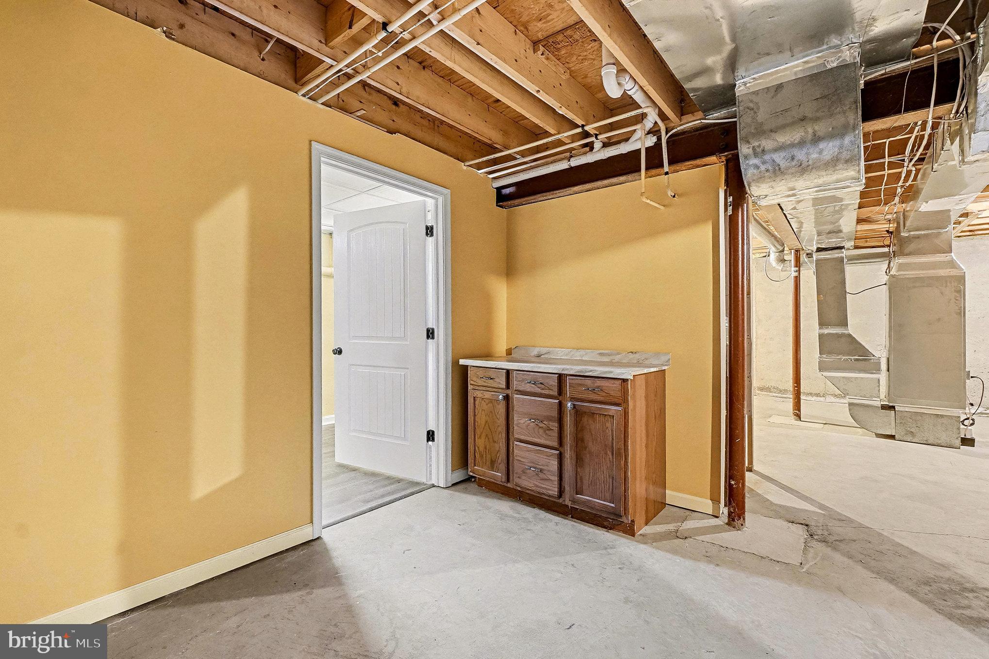 HARBOUR NORTH - Residential