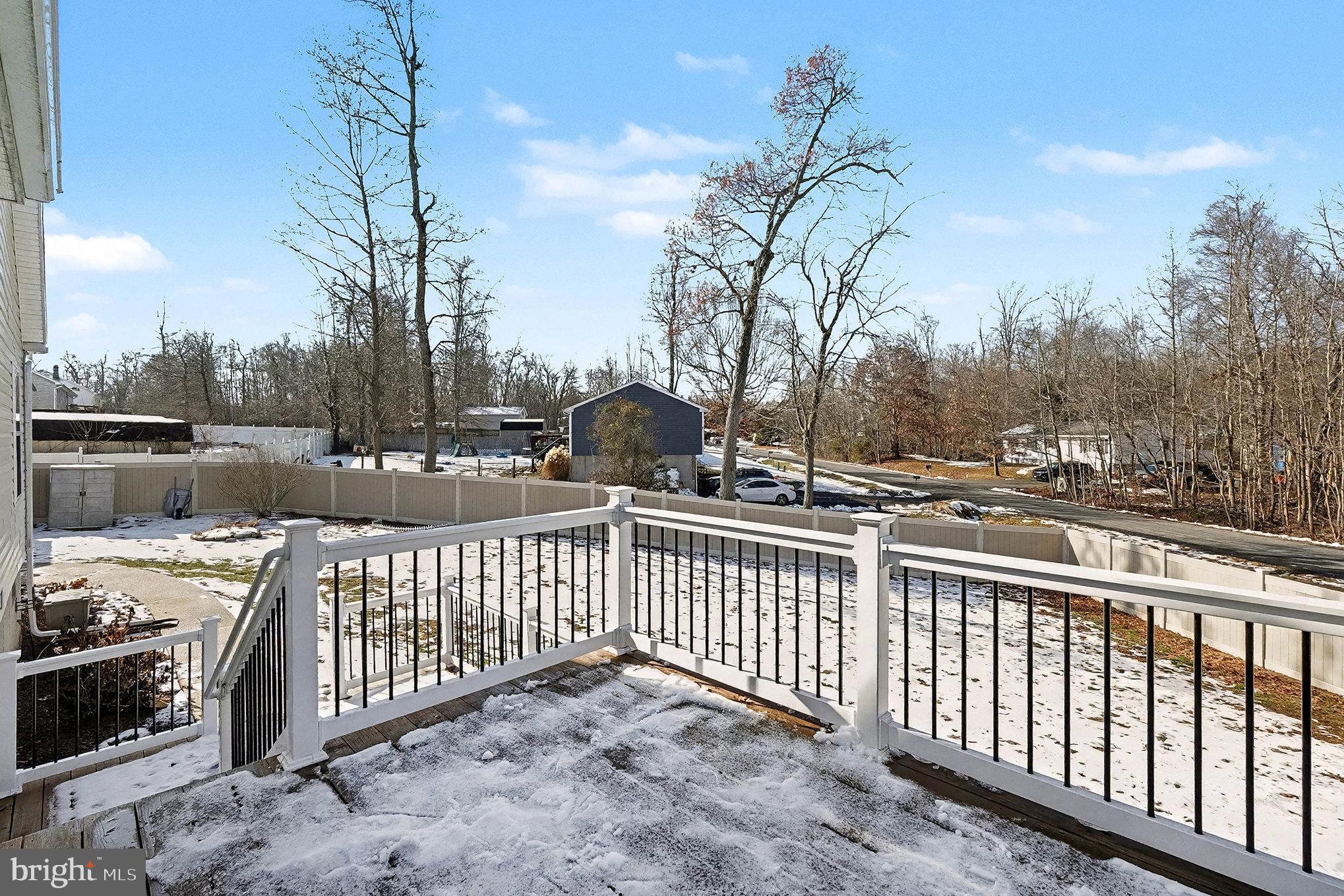 HARBOUR NORTH - Residential