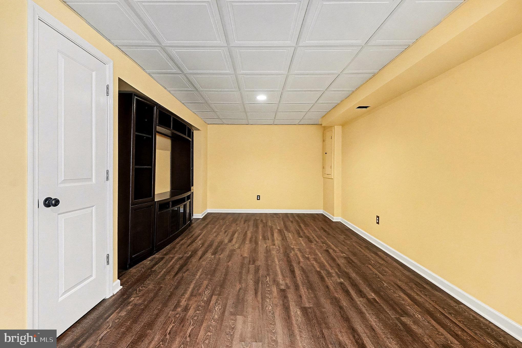 HARBOUR NORTH - Residential