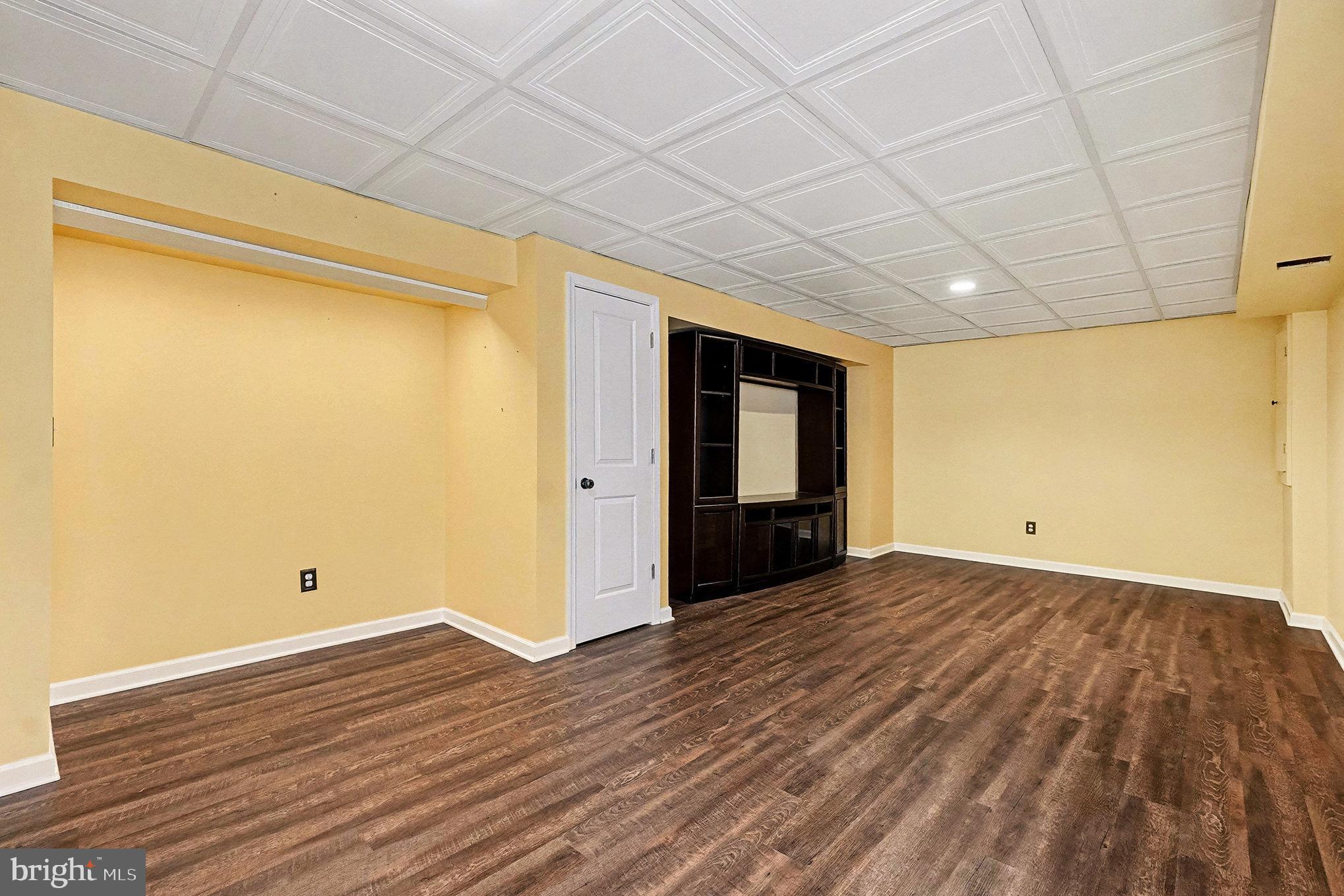 HARBOUR NORTH - Residential