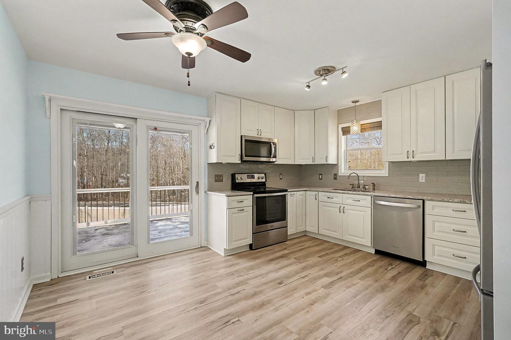 HARBOUR NORTH - Residential