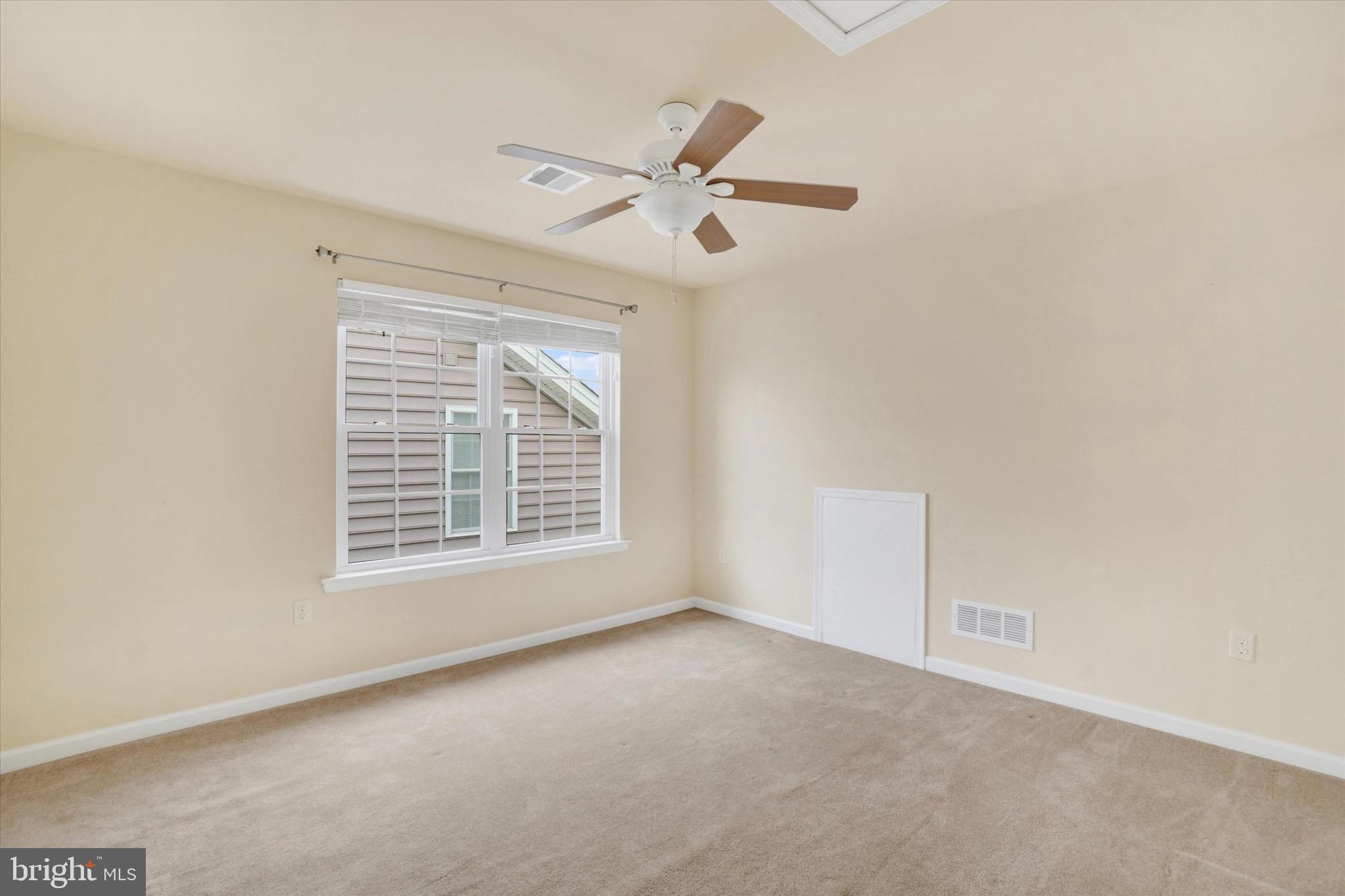 FOUR SEASONS AT ELM TREE - Residential