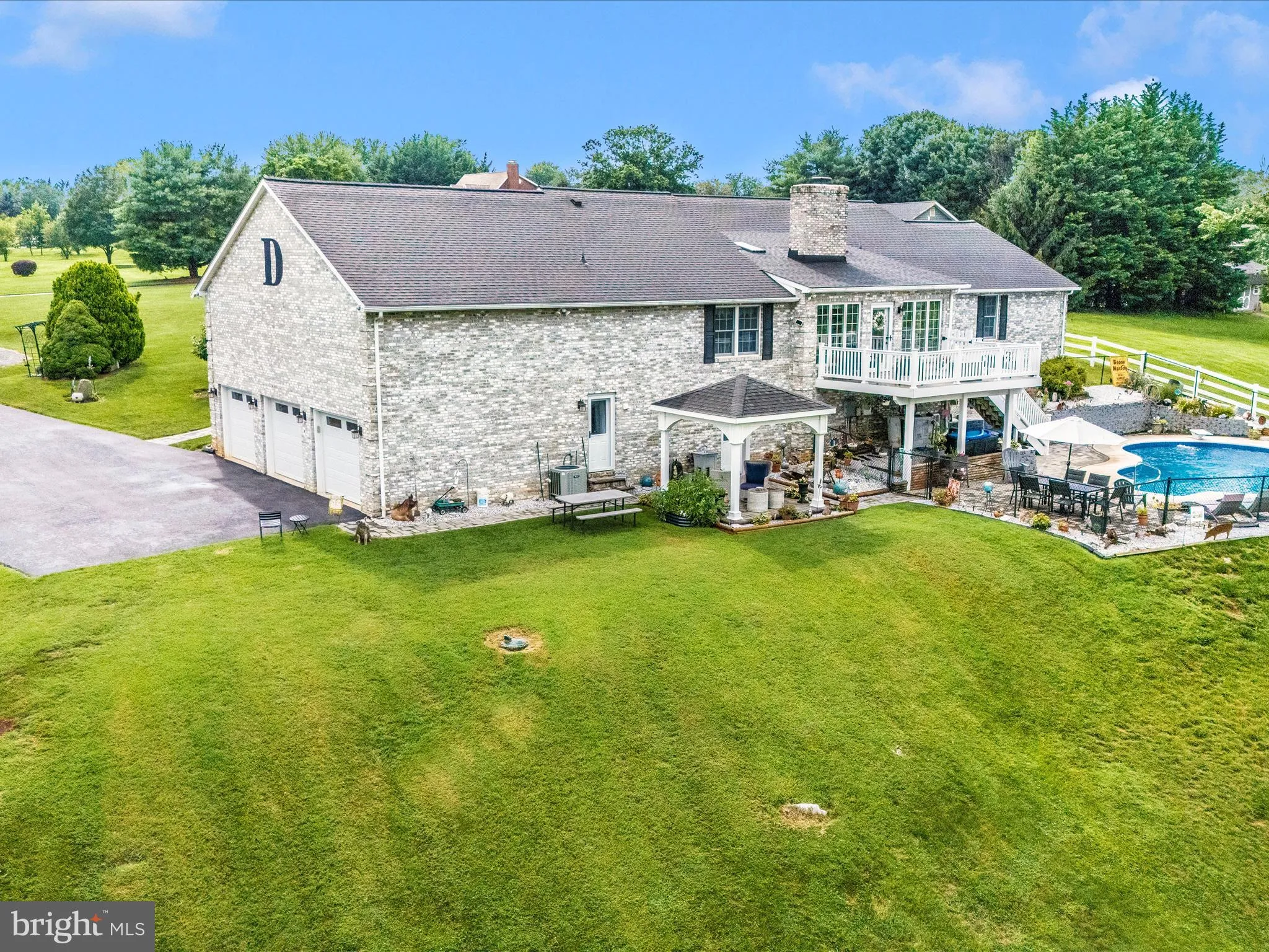 Hagerstown, Maryland 21740, United States, 4 Bedrooms Bedrooms, ,5 BathroomsBathrooms,Residential,Coming Soon,165330