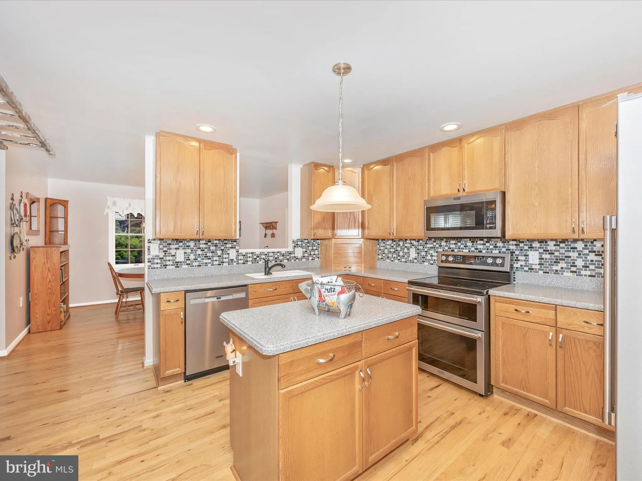 Hagerstown, Maryland 21740, United States, 4 Bedrooms Bedrooms, ,5 BathroomsBathrooms,Residential,Coming Soon,165330