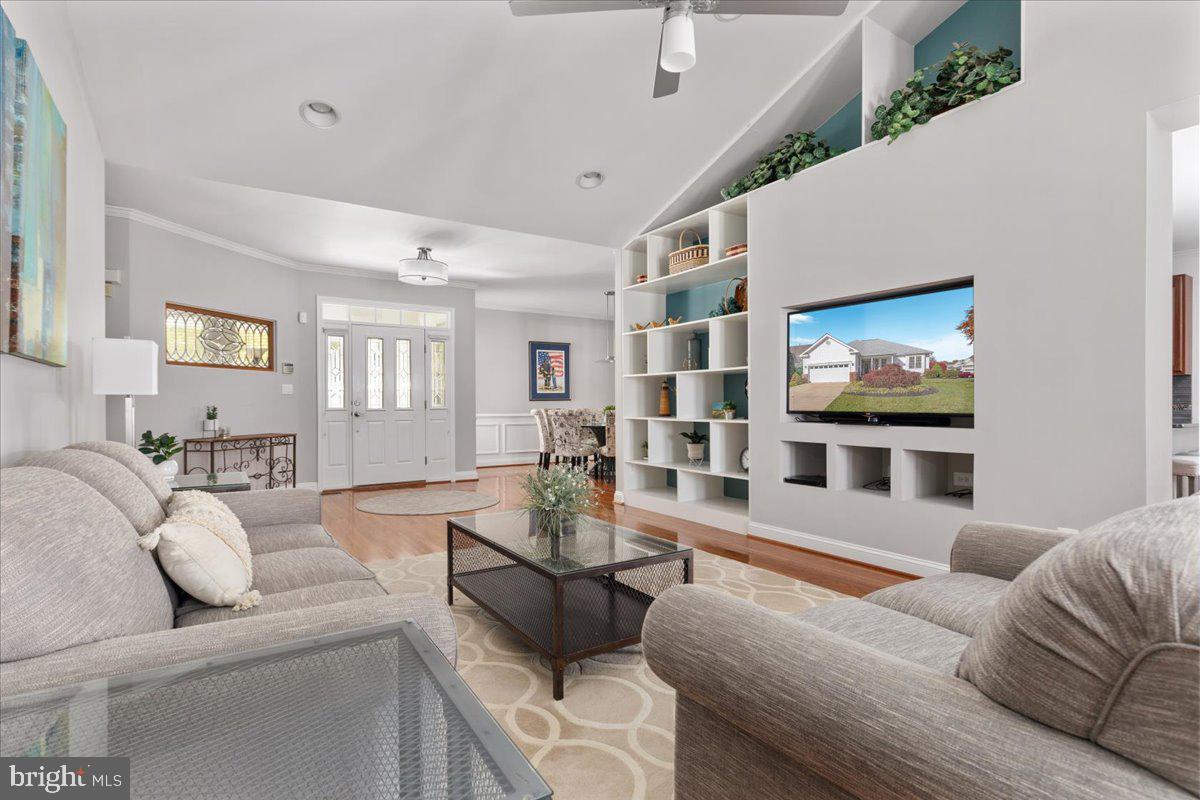 HERITAGE HUNT - Residential