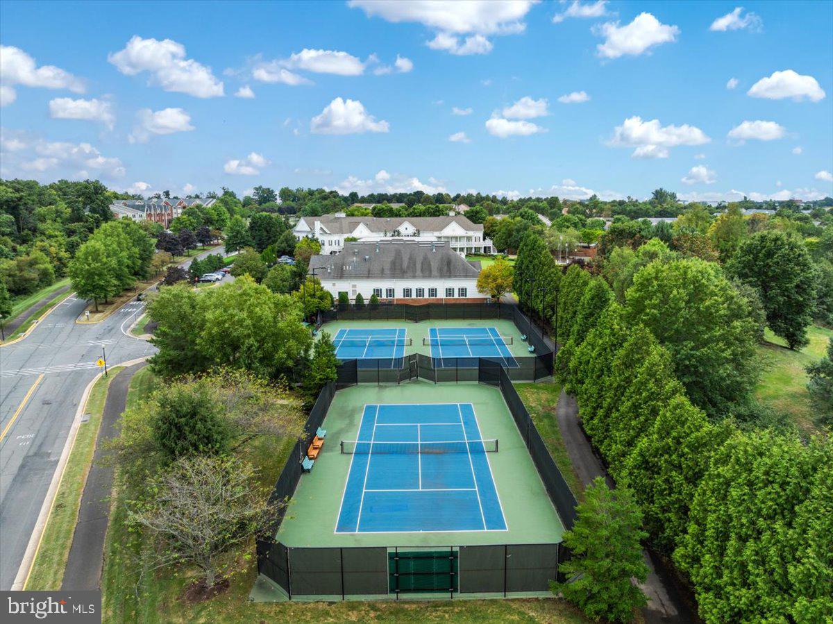 HERITAGE HUNT - Residential