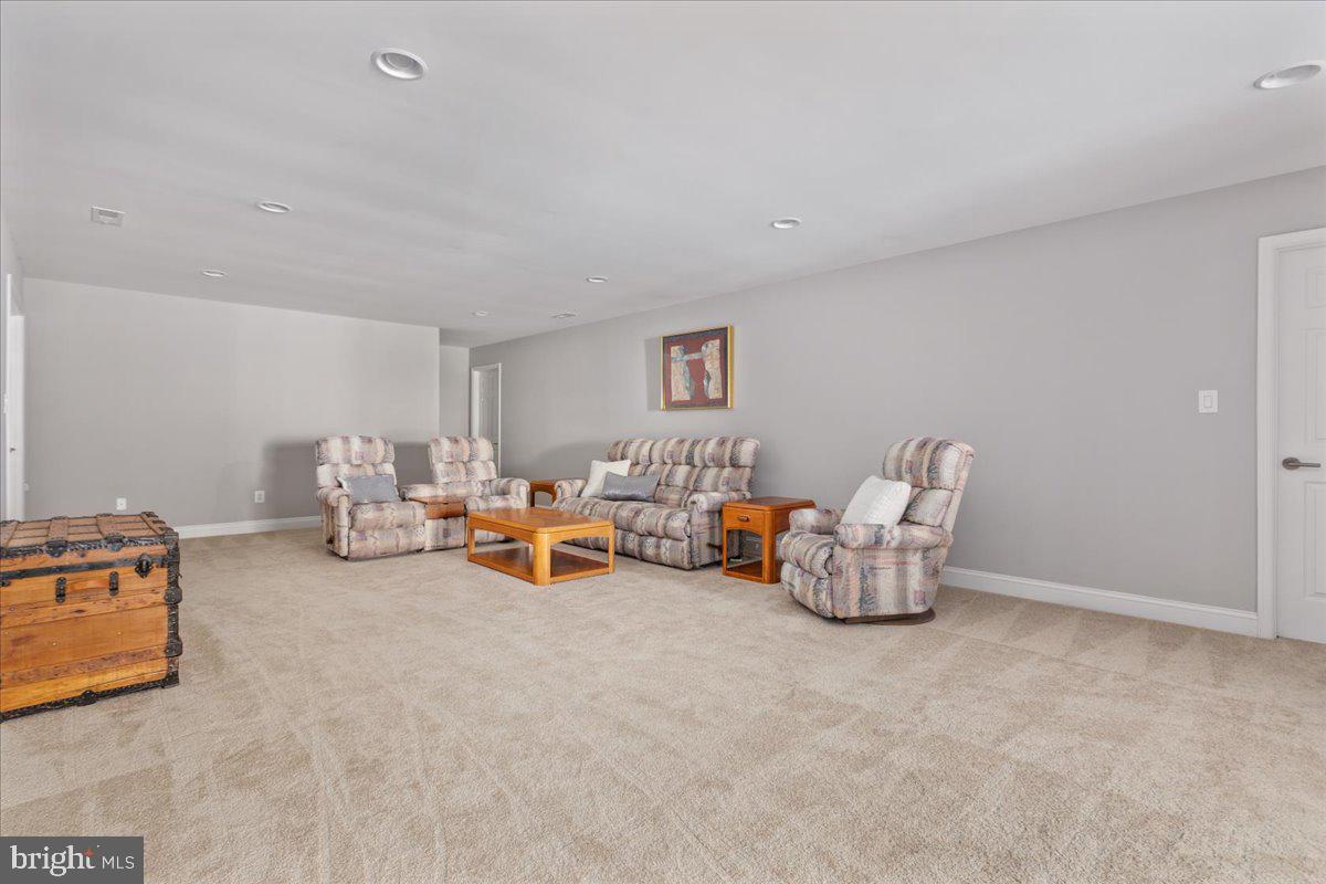 HERITAGE HUNT - Residential