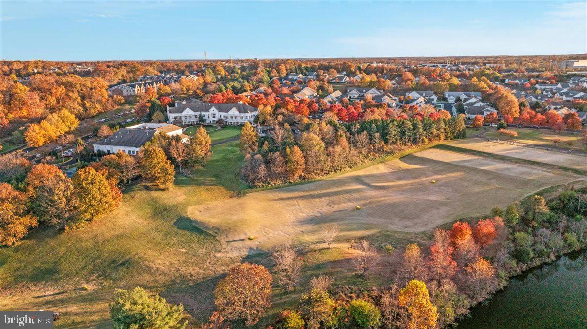 HERITAGE HUNT - Residential