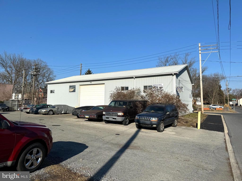 Photo of 199 W Stiegel St, Lot 1 St, MANHEIM, PA 17545 (MLS # PALA2073152)