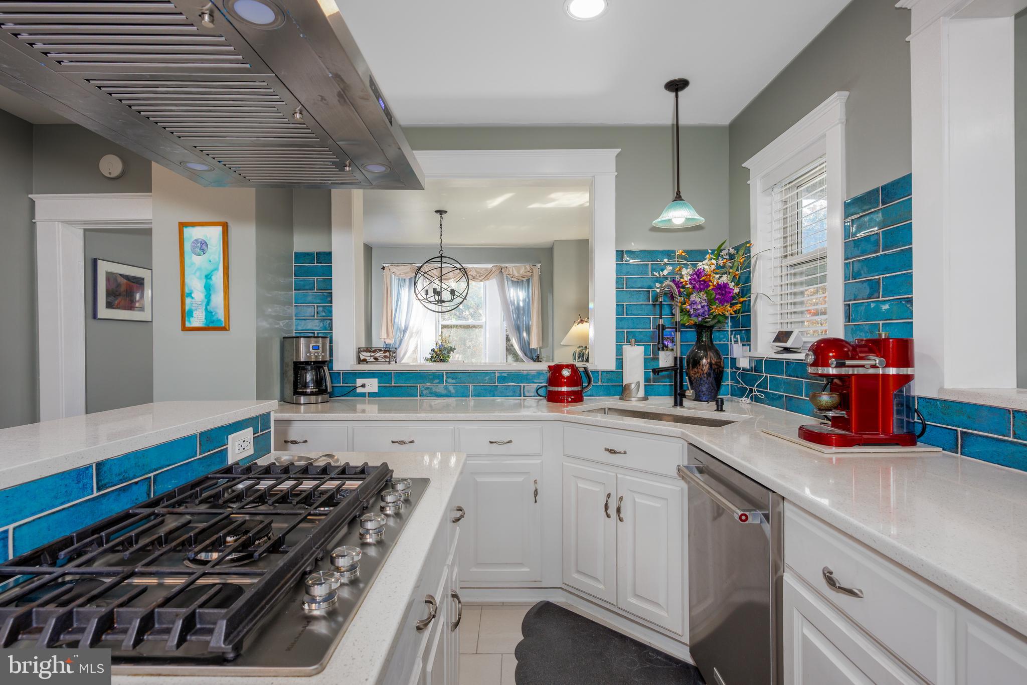 KENSINGTON - Residential