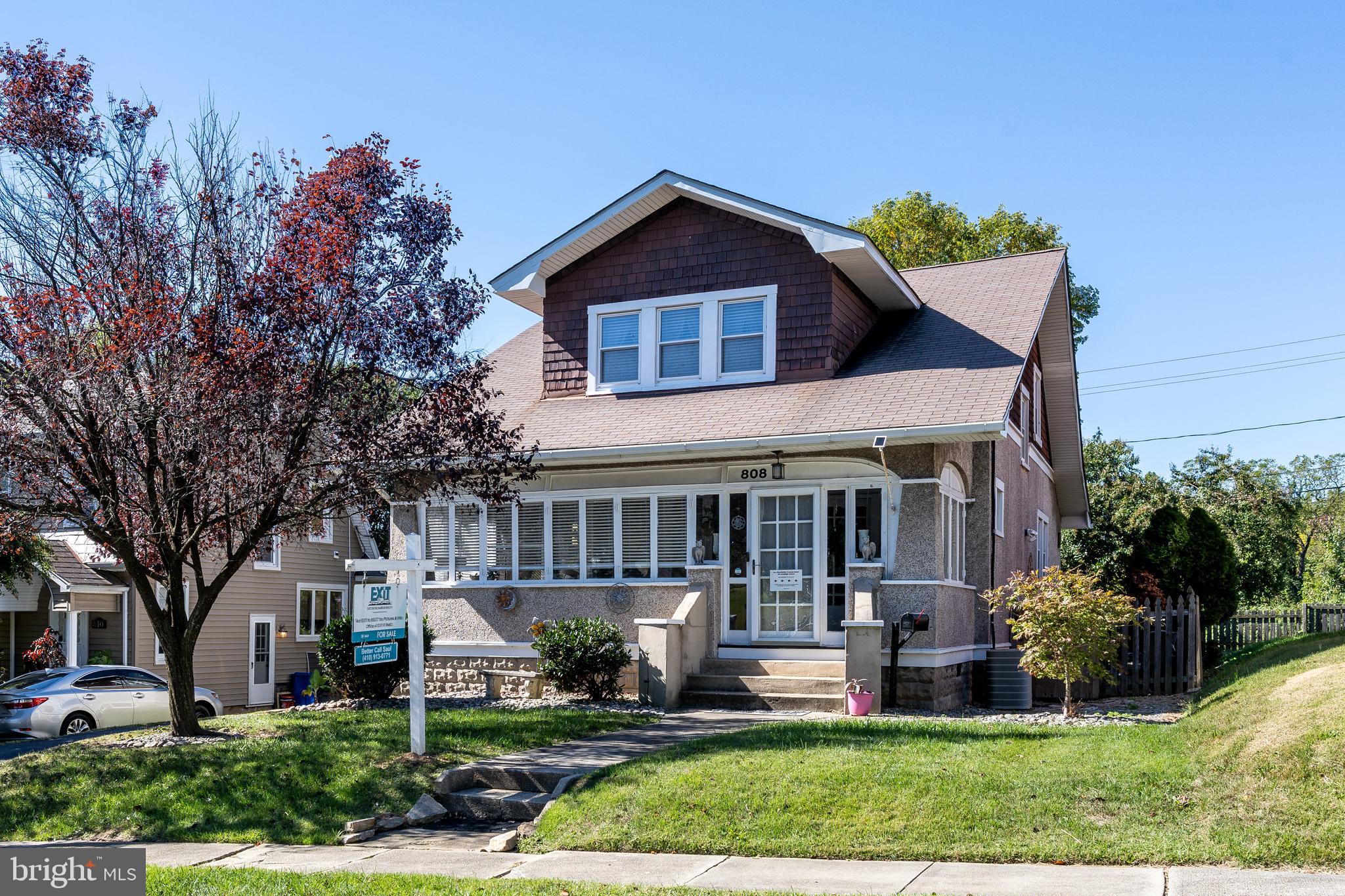 KENSINGTON - Residential