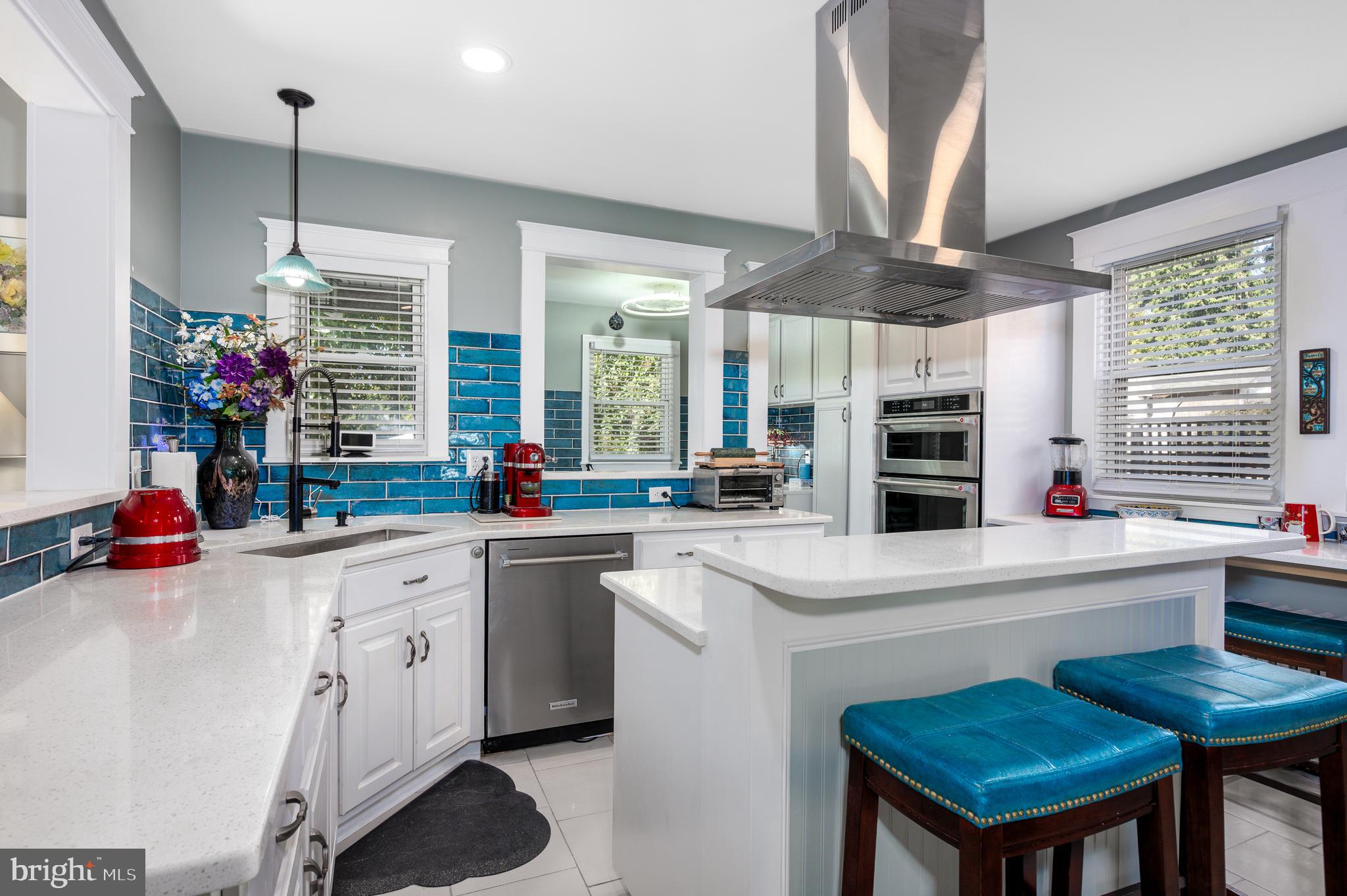 KENSINGTON - Residential