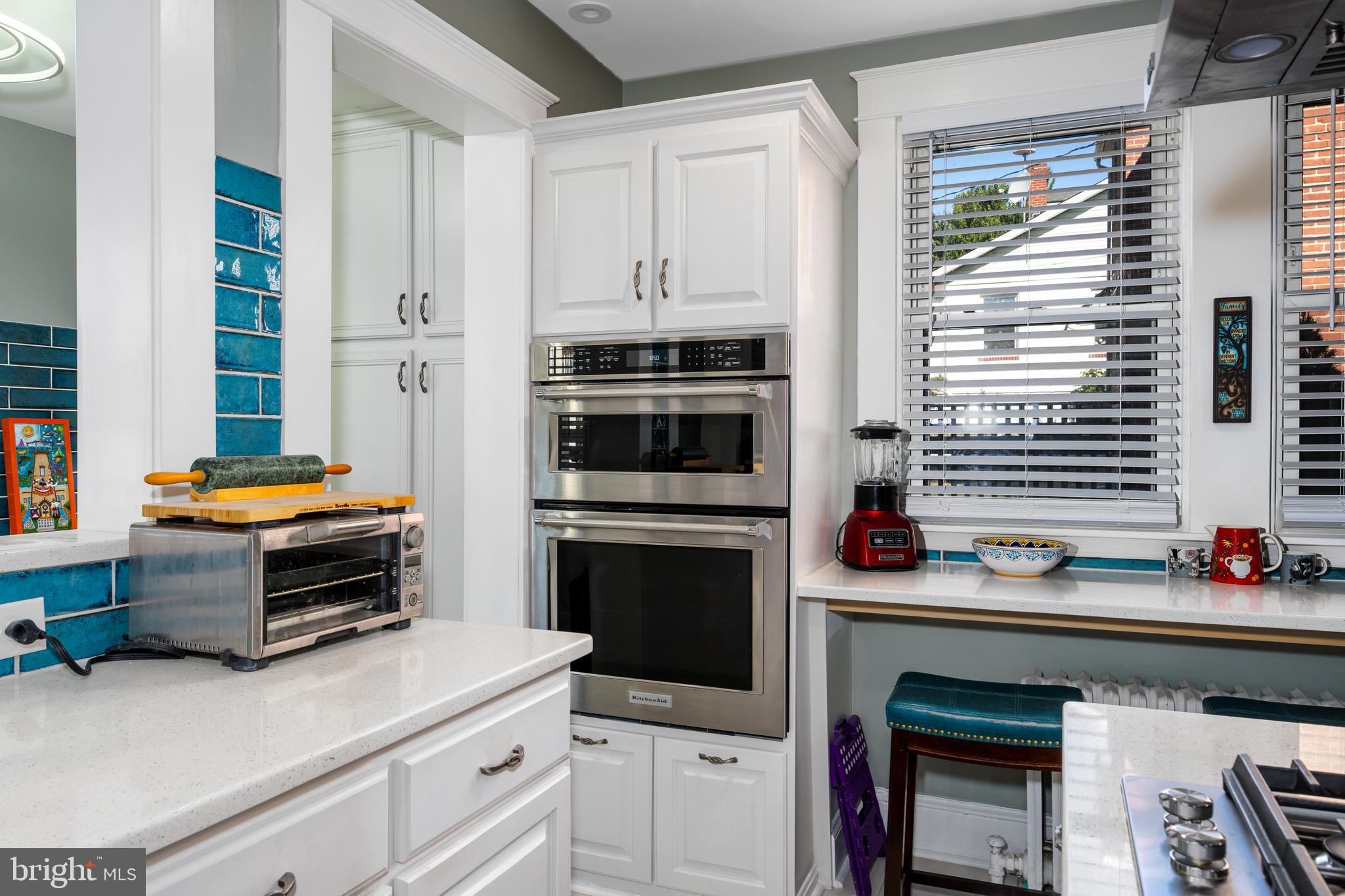 KENSINGTON - Residential