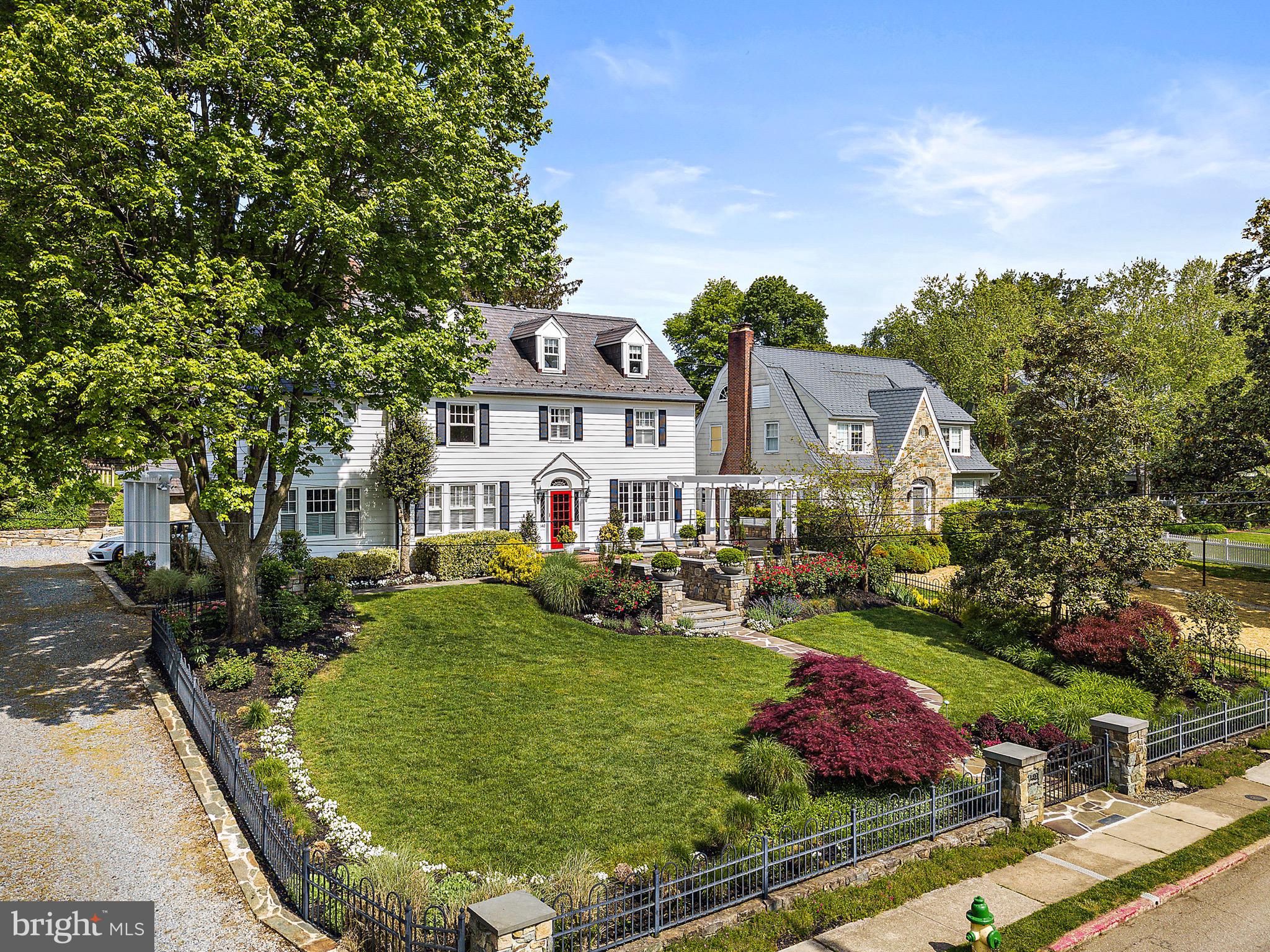 MURRAY HILL - Residential