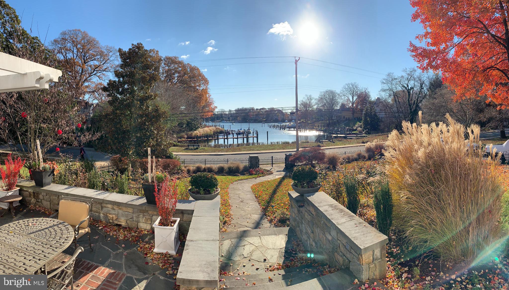 MURRAY HILL - Residential