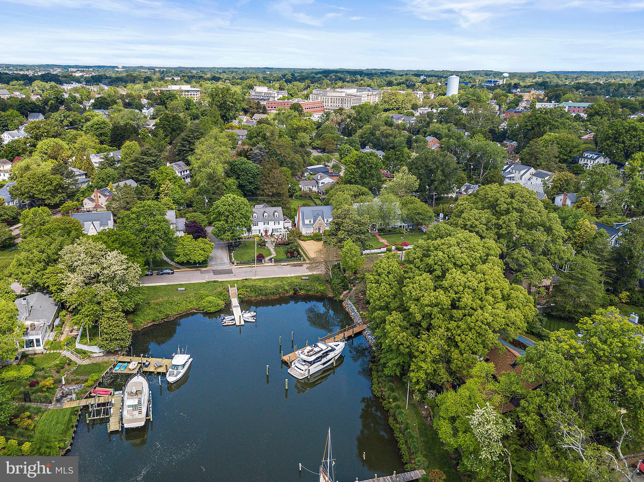 MURRAY HILL - Residential