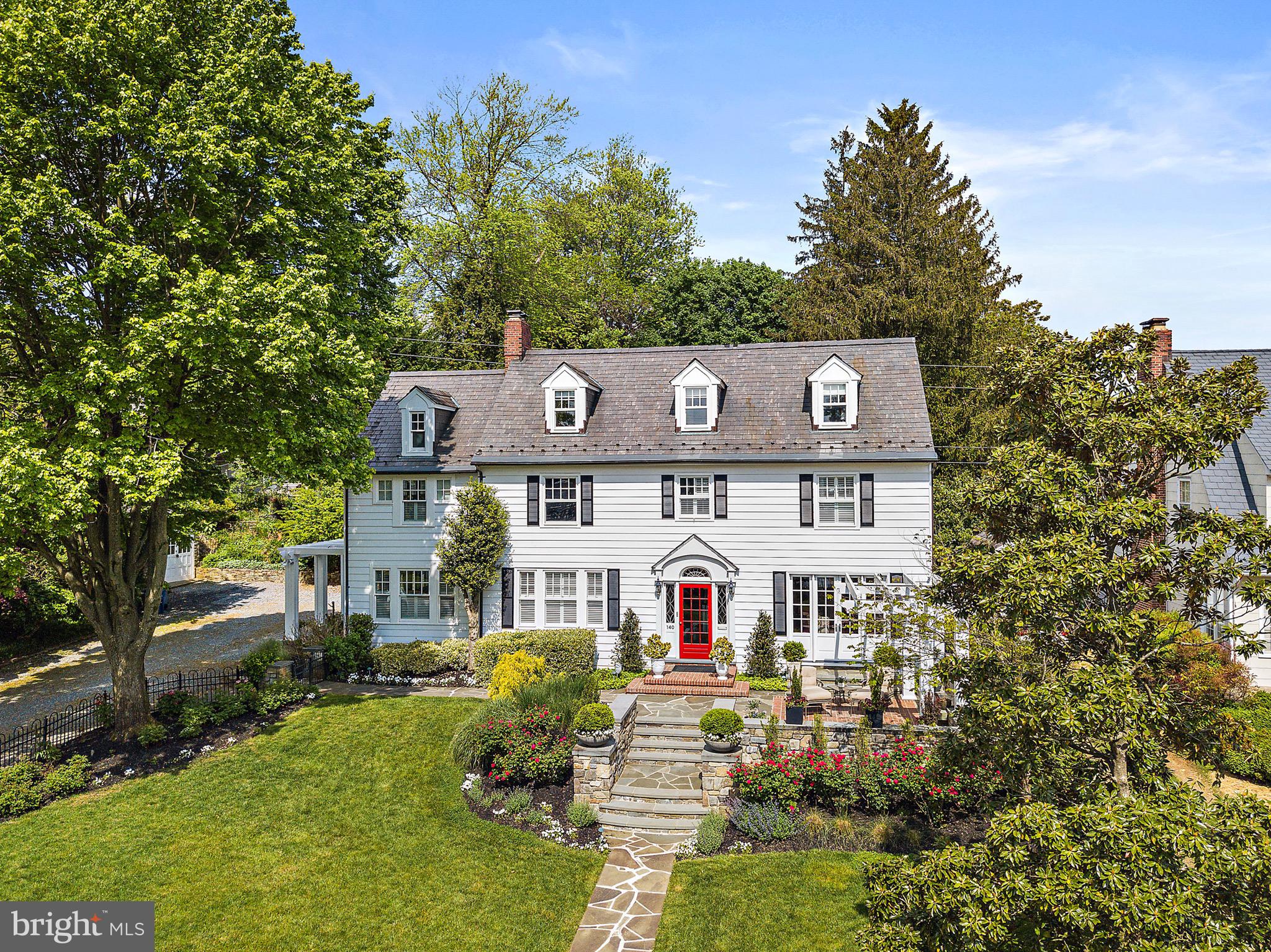 MURRAY HILL - Residential