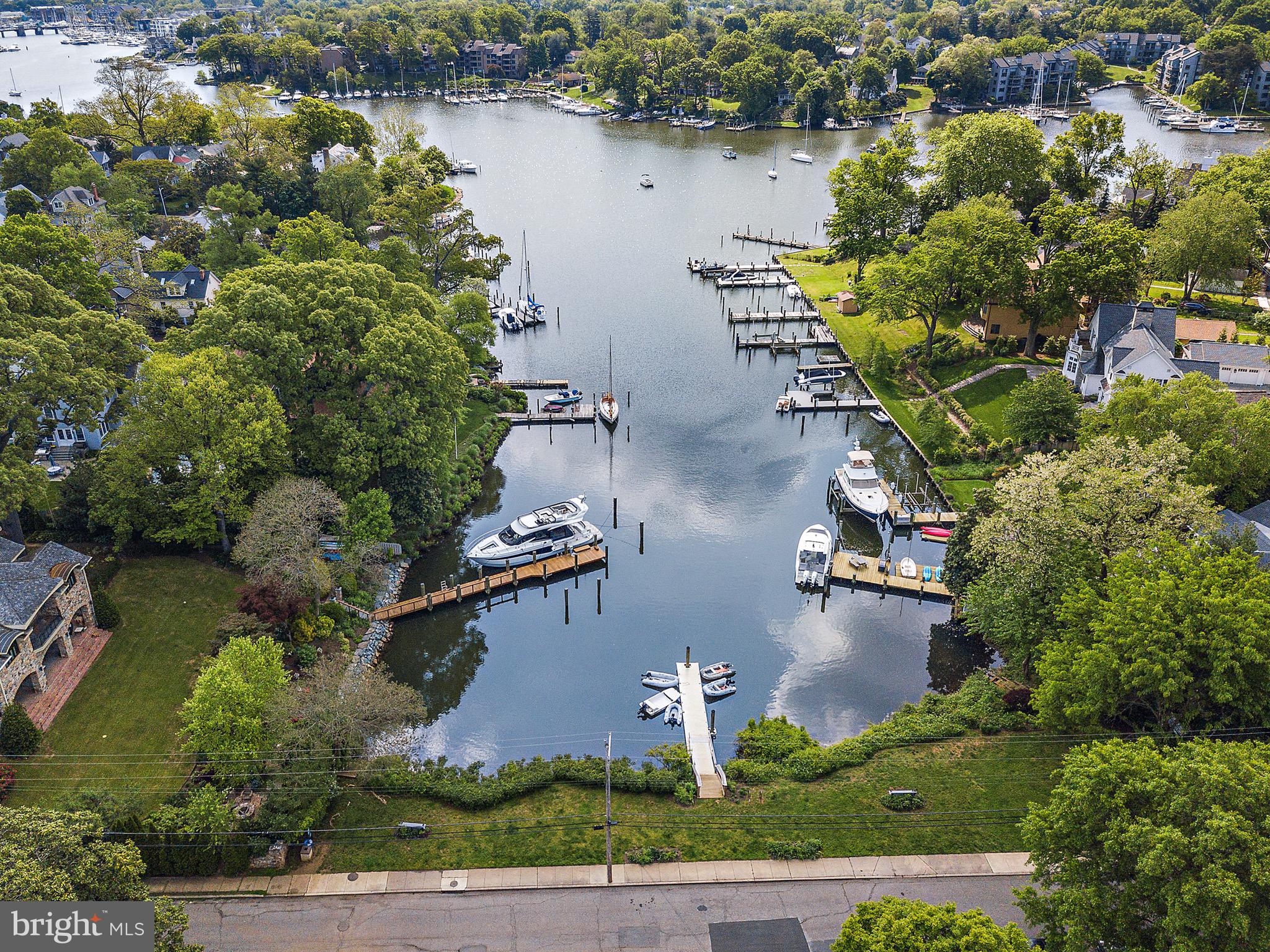 MURRAY HILL - Residential