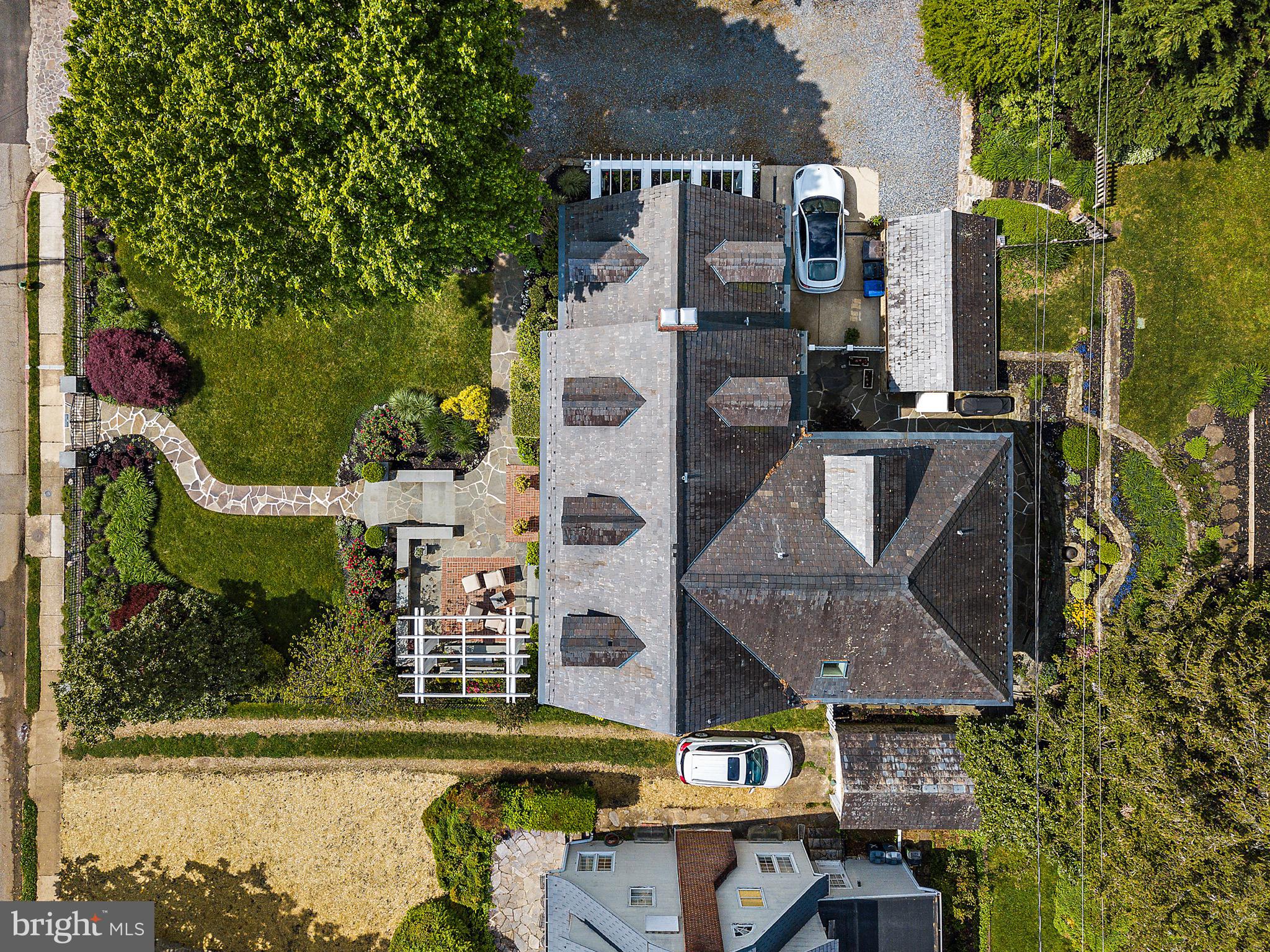 MURRAY HILL - Residential