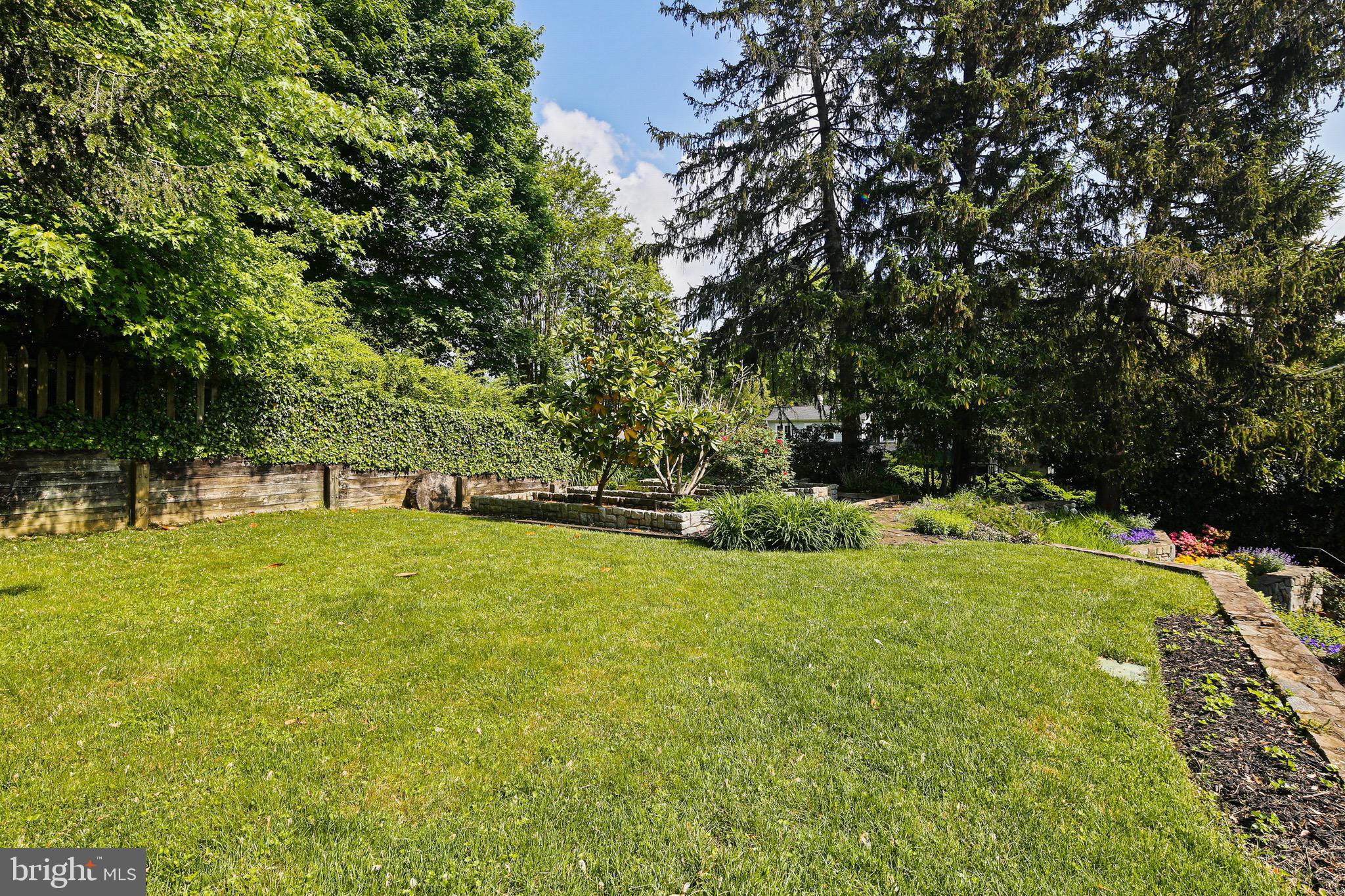 MURRAY HILL - Residential