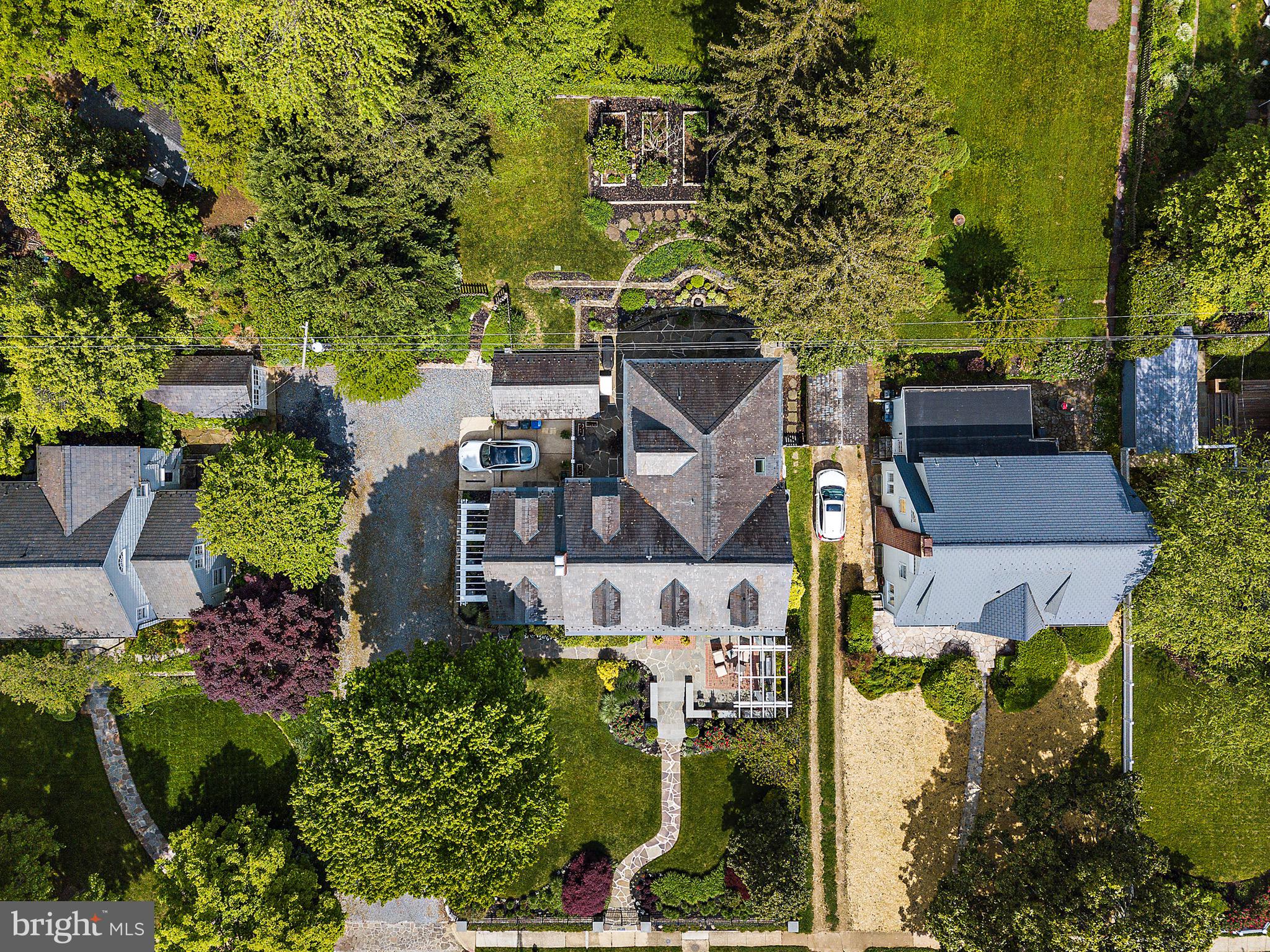 MURRAY HILL - Residential