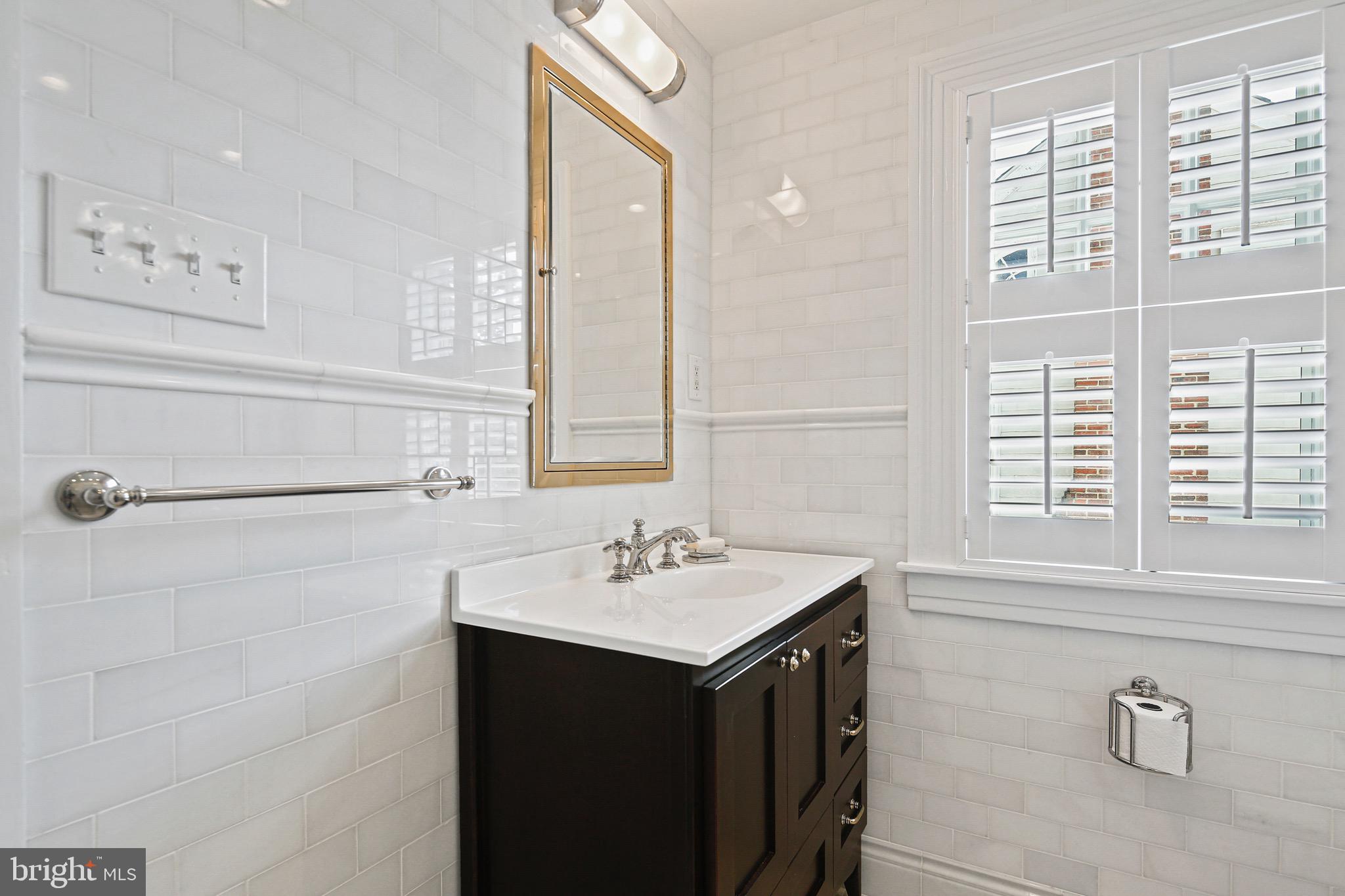 MURRAY HILL - Residential