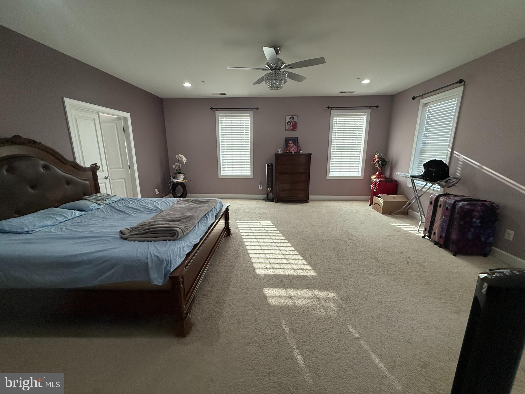 TURF VALLEY - Residential Lease