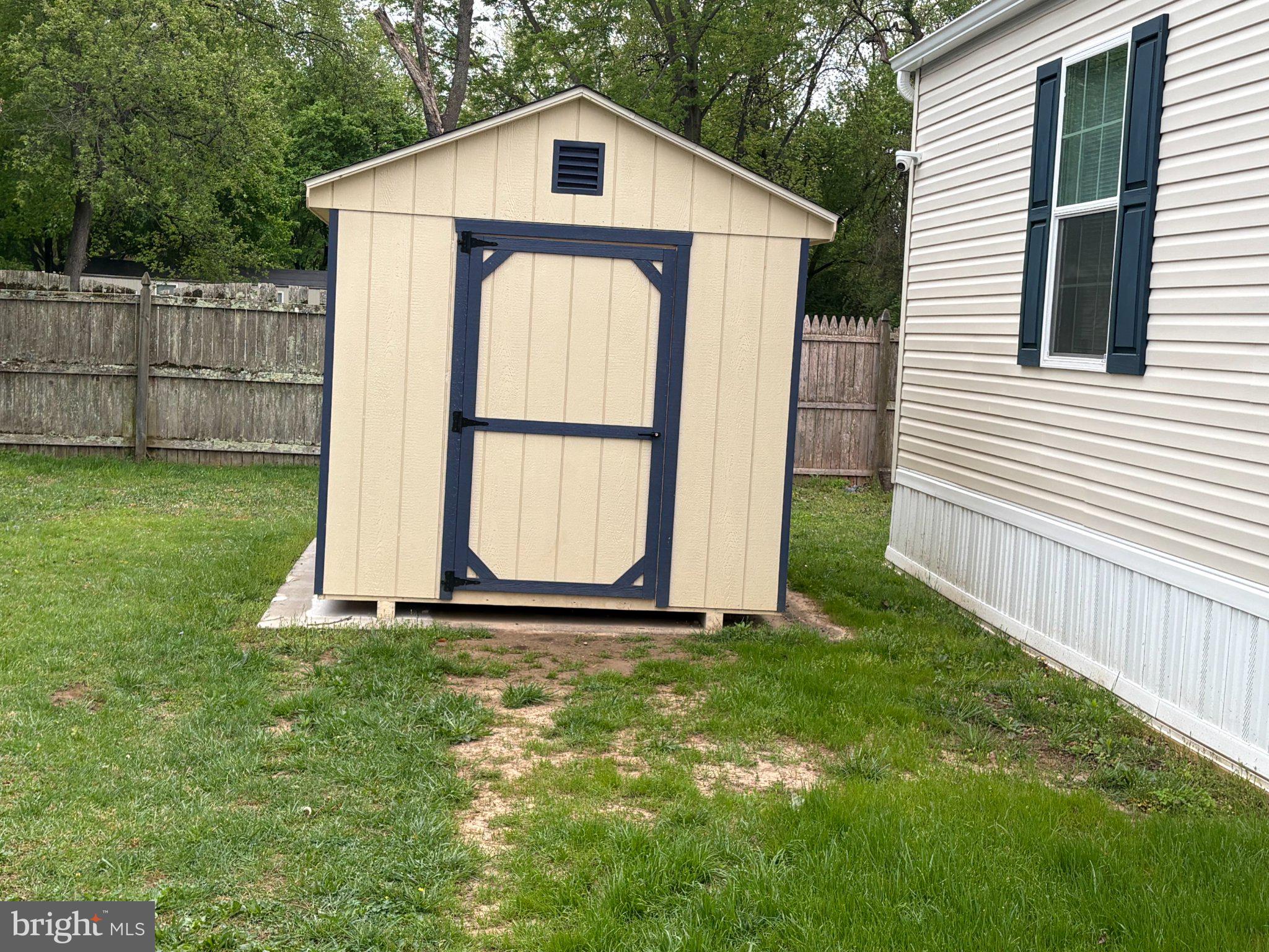 PENNWOOD CROSSING - Residential